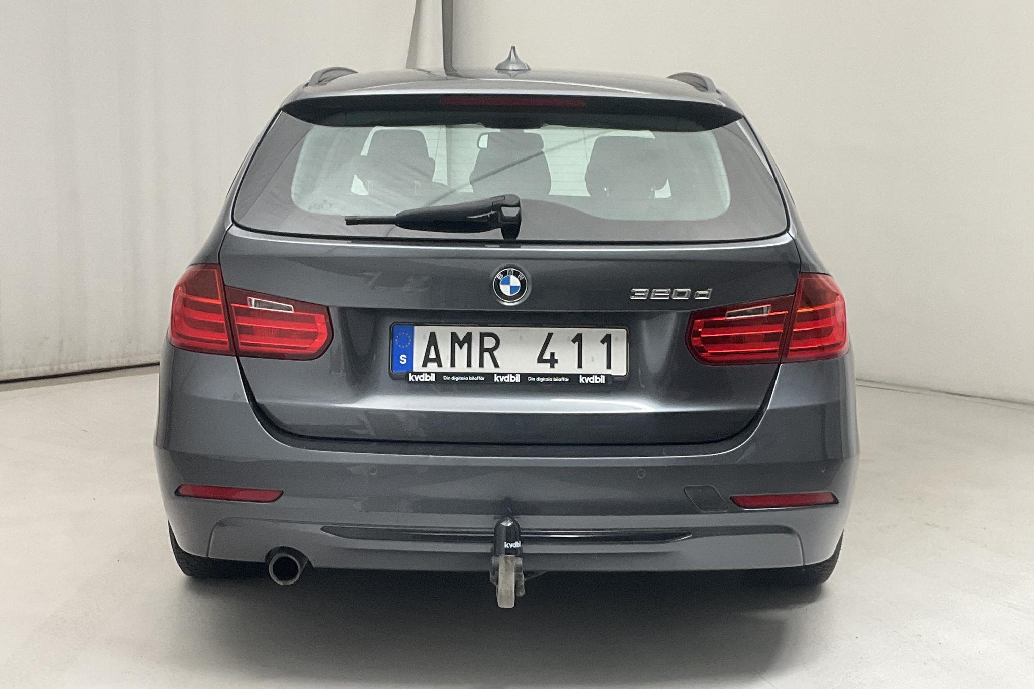 BMW 320d Touring, F31 (184hk) - 13 461 mil - Automat - grå - 2014