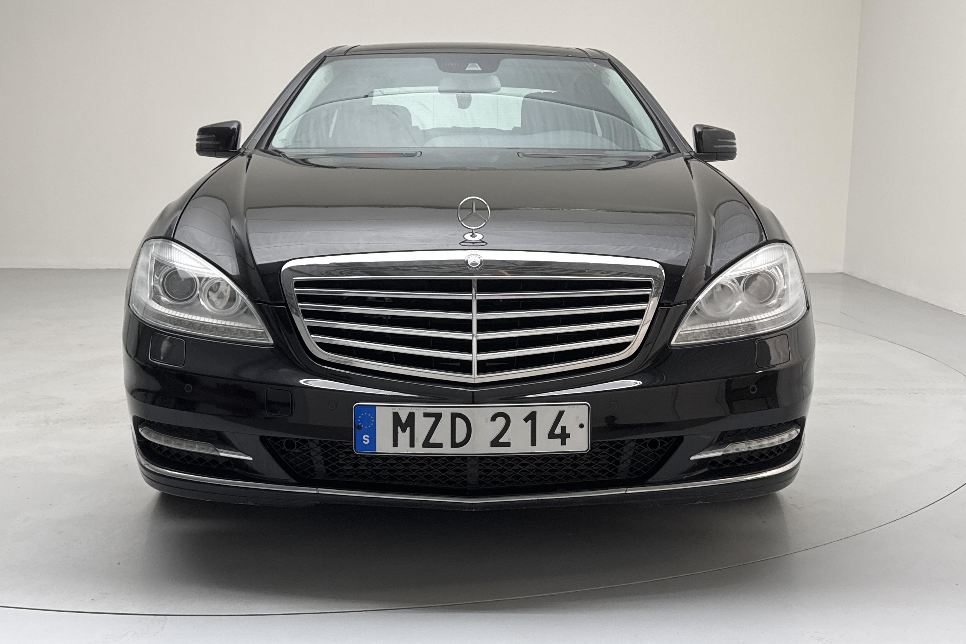 Mercedes S 350 CDI BlueTEC 4Matic W221 (258hk) - 17 383 mil - Automat - svart - 2012