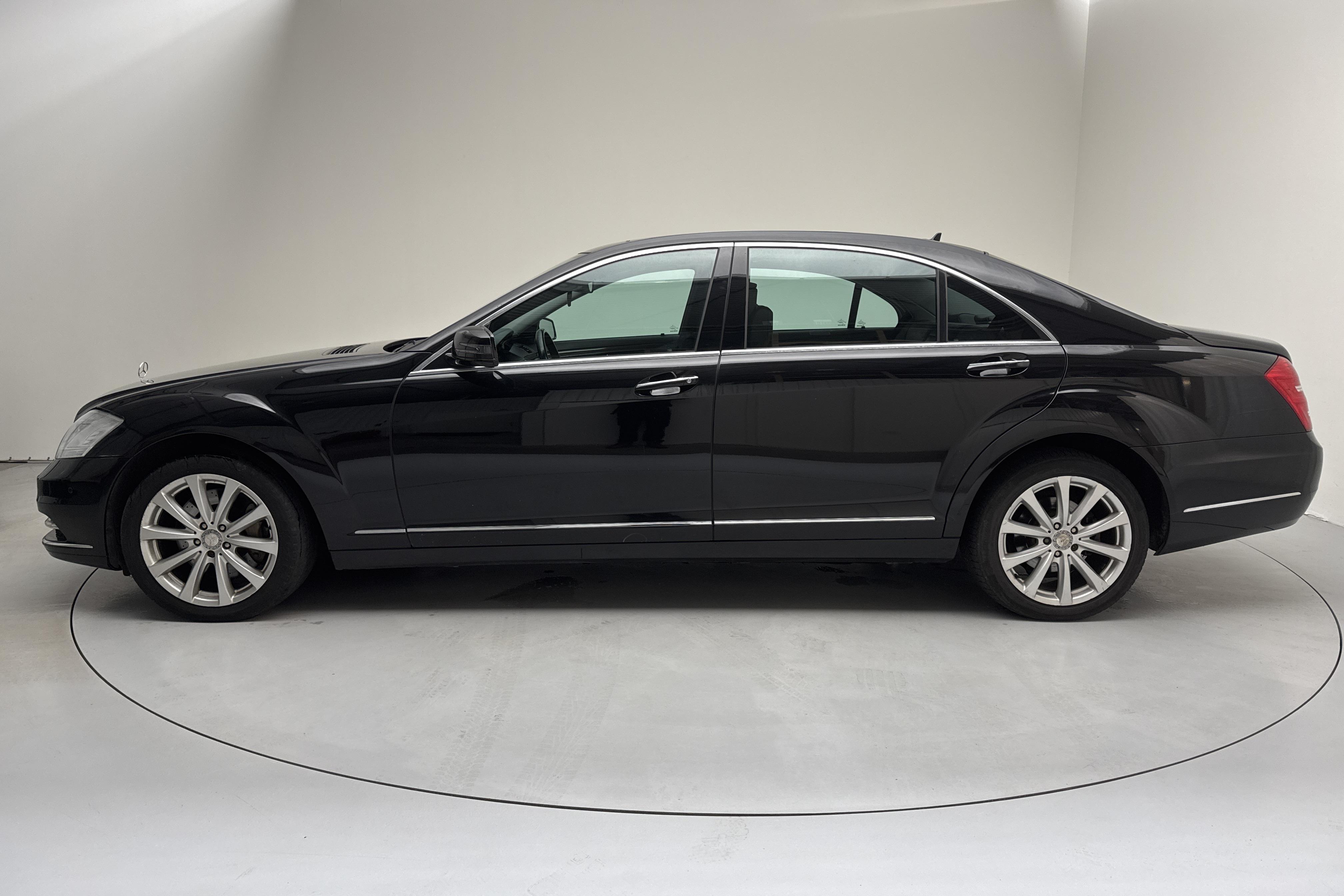 Mercedes S 350 CDI BlueTEC 4Matic W221 (258hk) - 17 383 mil - Automat - svart - 2012