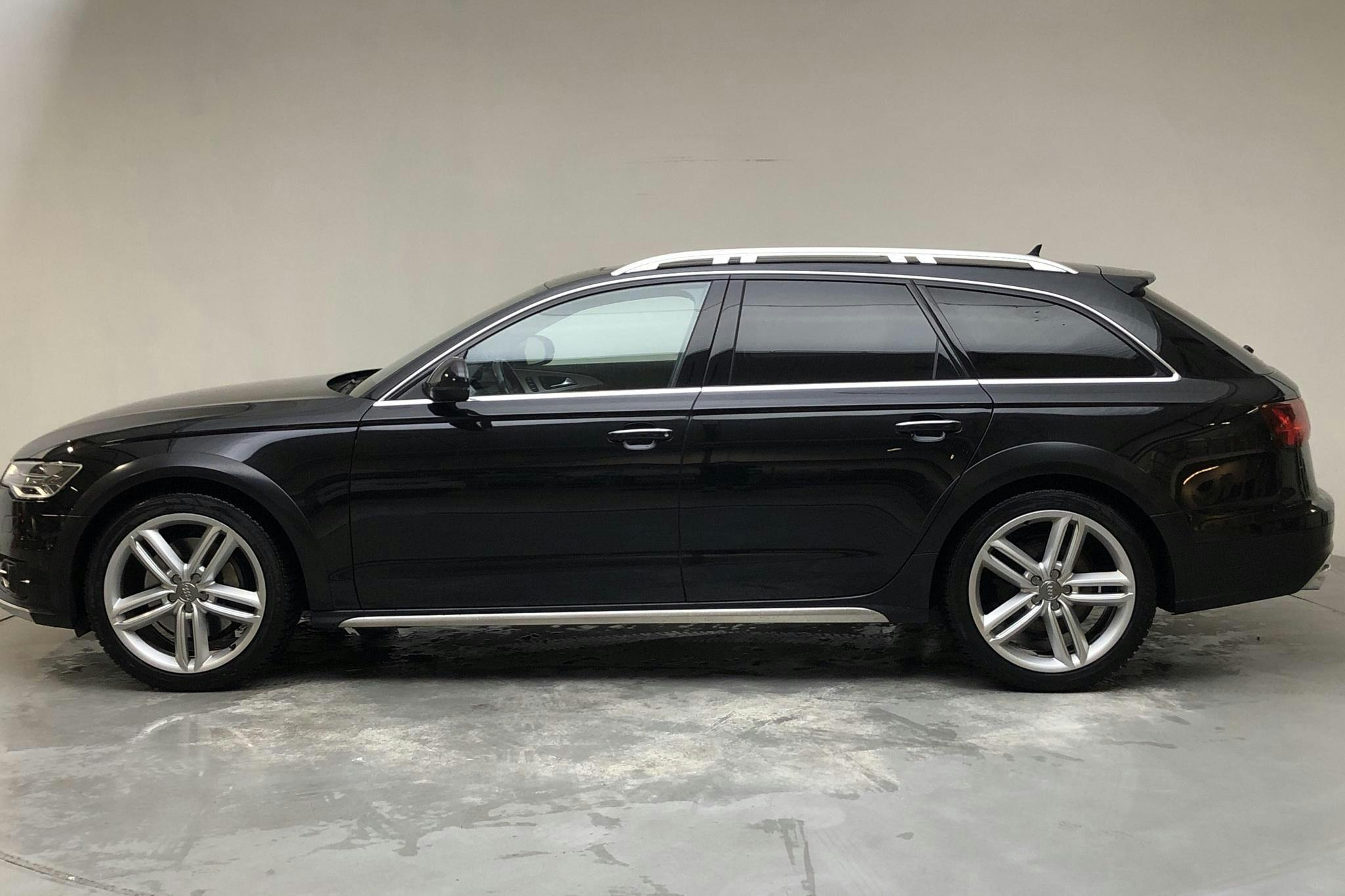Audi A6 3.0 TDI Avant quattro (320hk) - 16 039 mil - Automat - svart - 2016