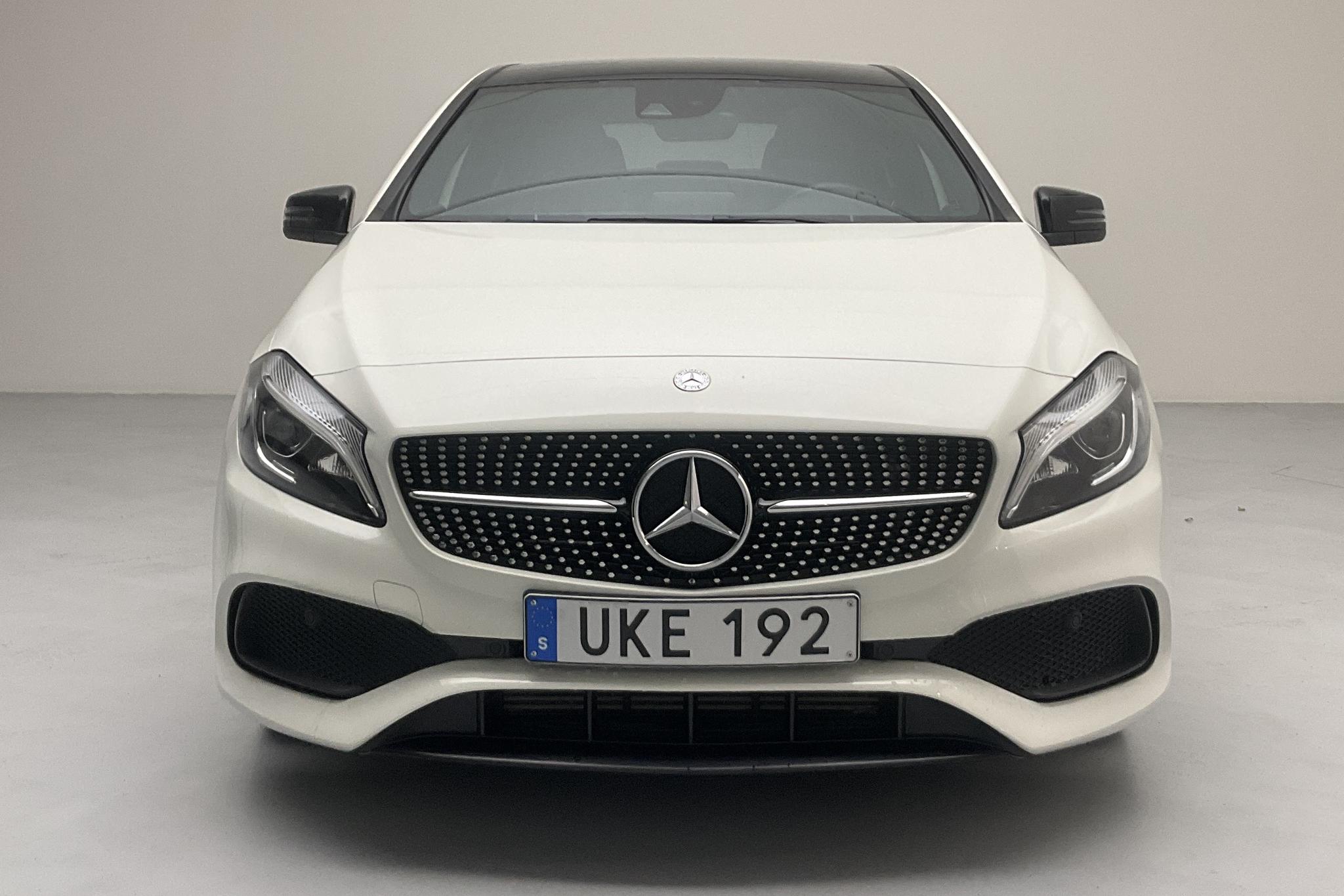 Mercedes A 180 5dr W176 (122hk) - 75 080 km - Manual - white - 2017