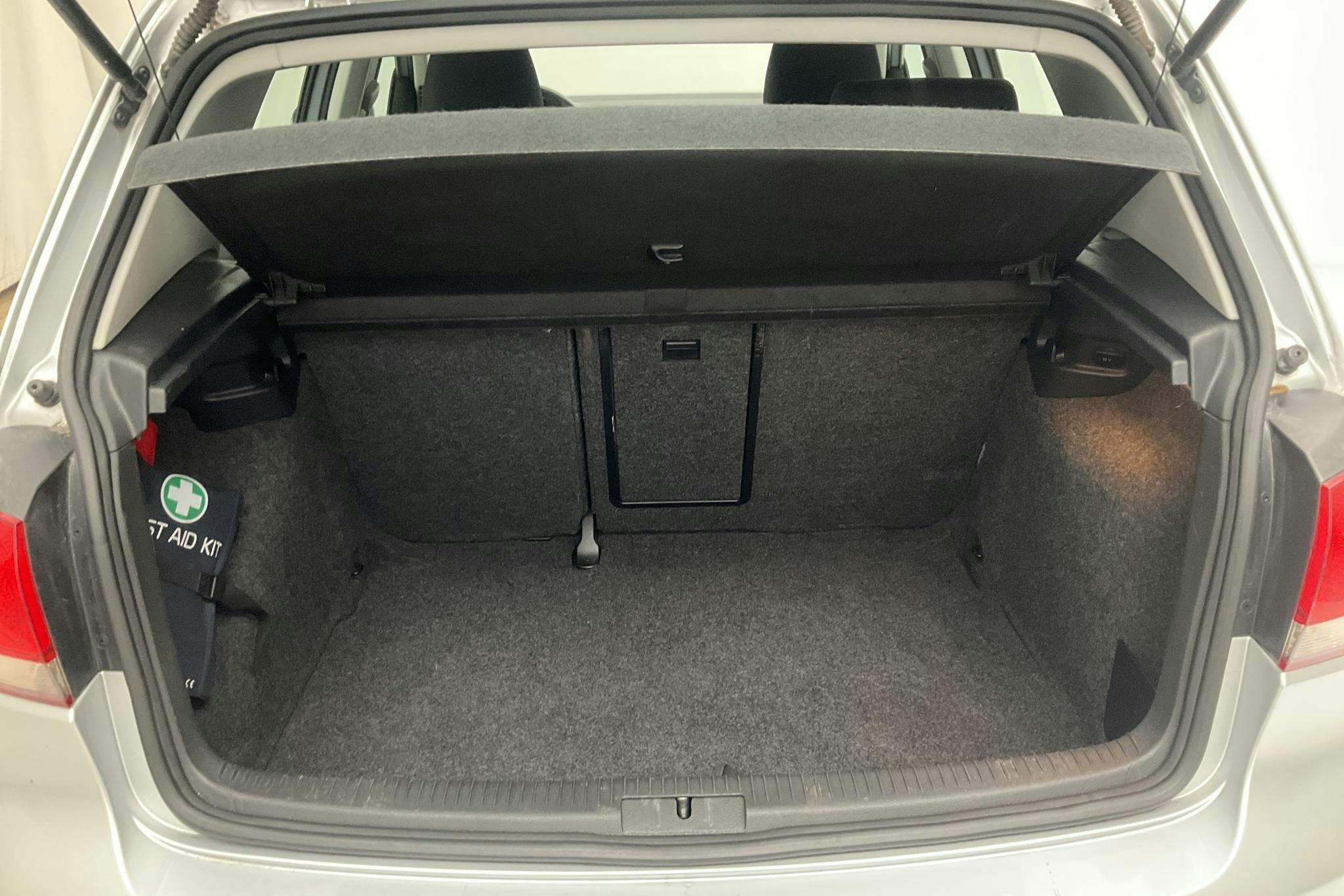 VW Golf VI 1.4 TSI 5dr (122hk) - 152 870 km - Manual - silver - 2010