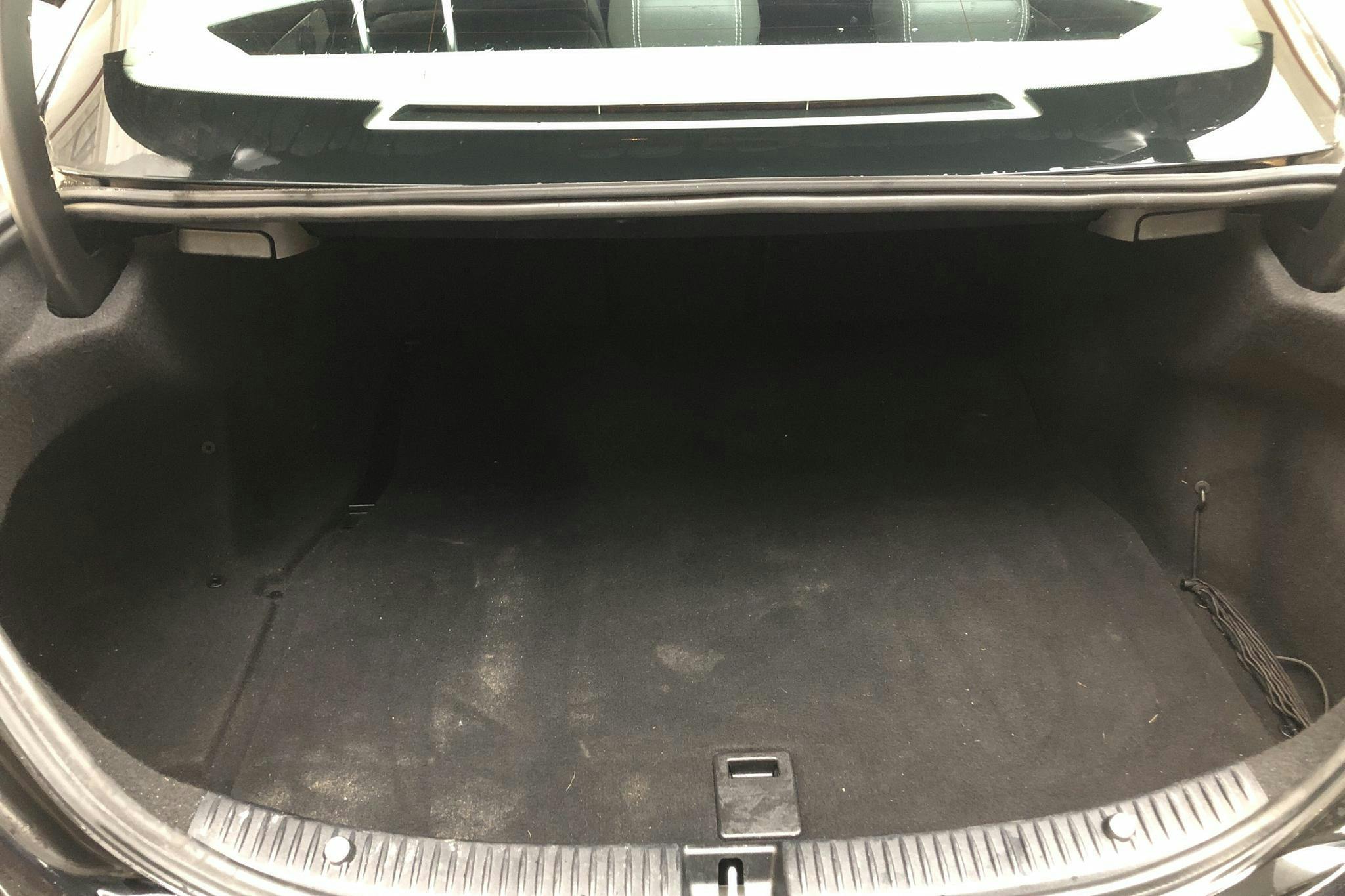 Mercedes C 180 W205 (156hk) - 89 570 km - Manual - black - 2016