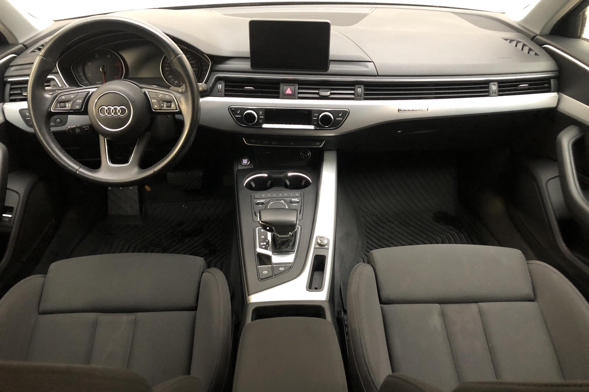 Audi A4 2.0 TDI Avant quattro (190hk) - 124 590 km - Automatic - black - 2018