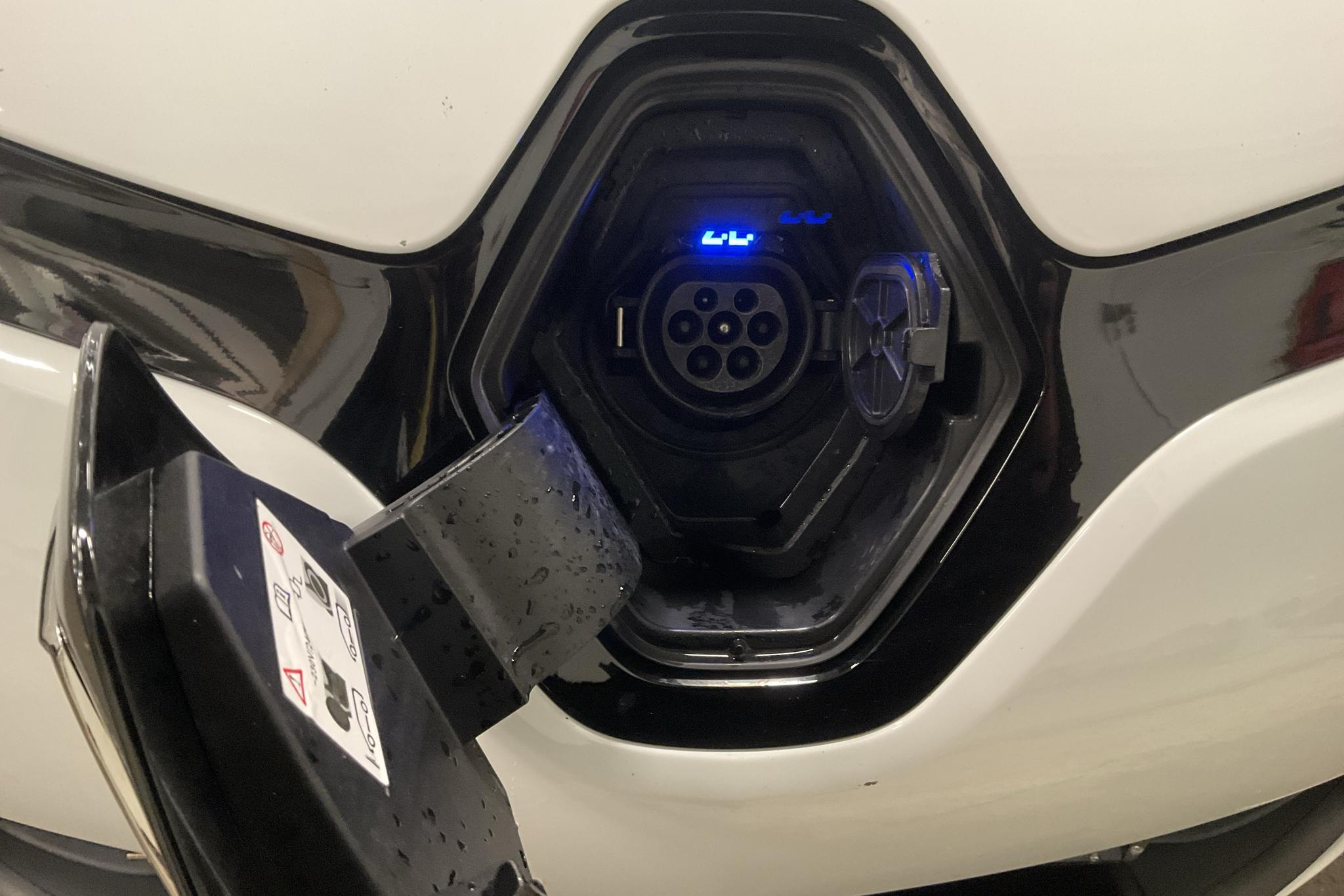 Renault Zoe 41 kWh R90 (92hk) - 2 482 mil - Automat - vit - 2019