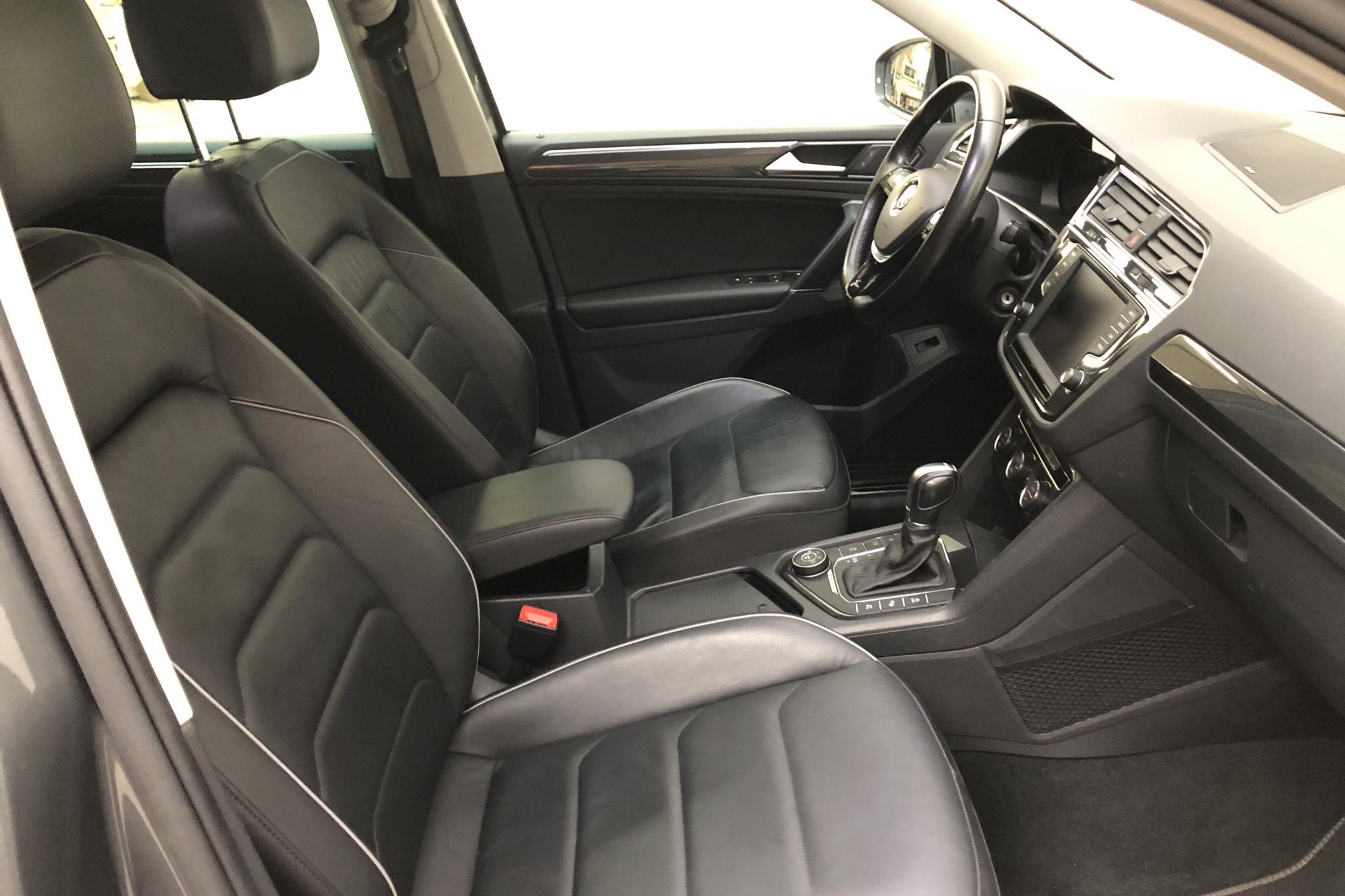 VW Tiguan 2.0 TDI 4MOTION (190hk) - 103 490 km - Automatic - silver - 2017
