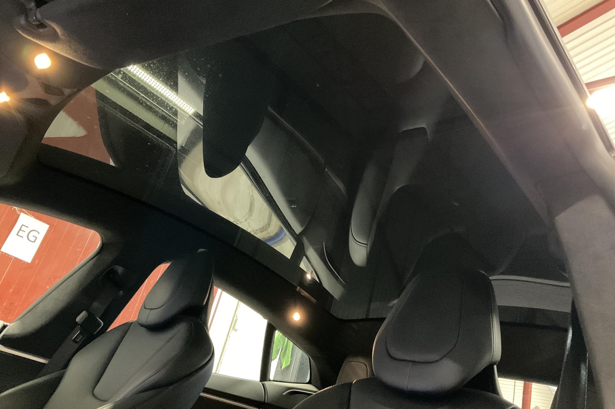 Tesla Model S 100D - 30 680 mil - Automat - blå - 2017