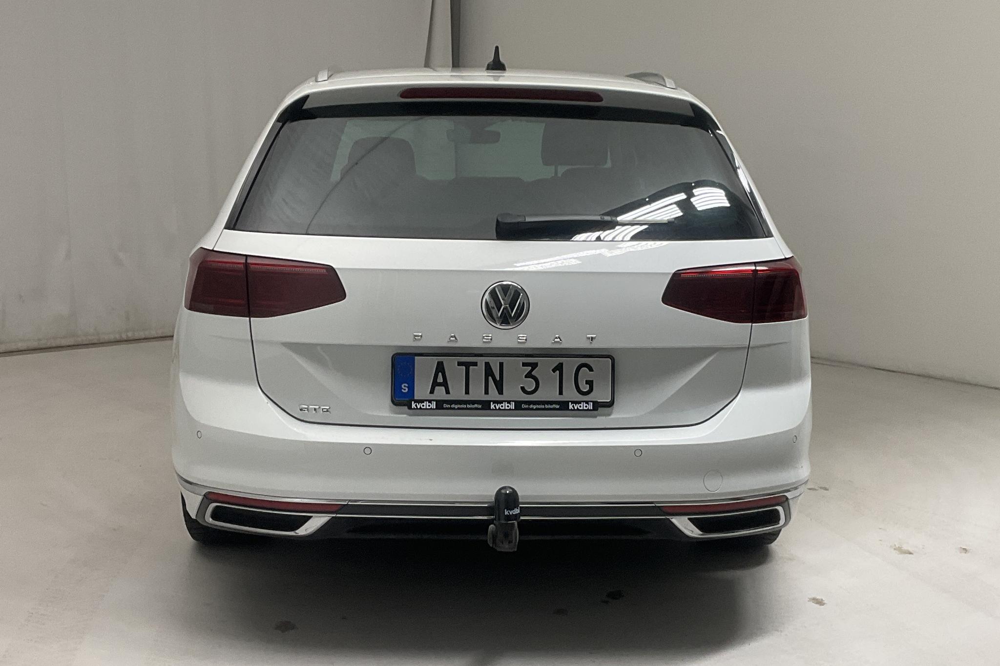 VW Passat 1.4 GTE Sportscombi (218hk) - 62 500 km - Automatic - white - 2020