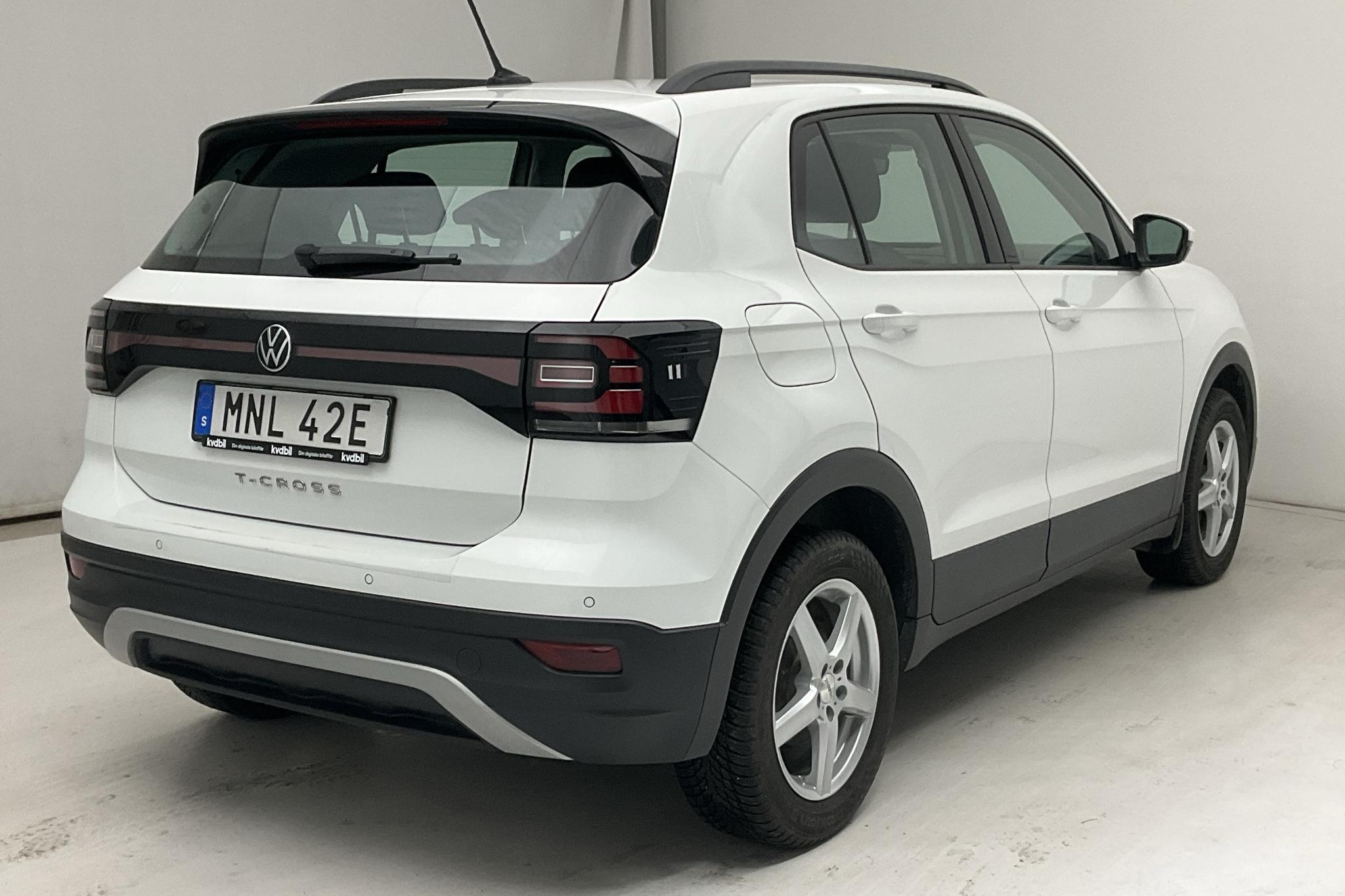 VW T-Cross 1.0 TSI (95hk) - 34 990 km - Manual - white - 2021