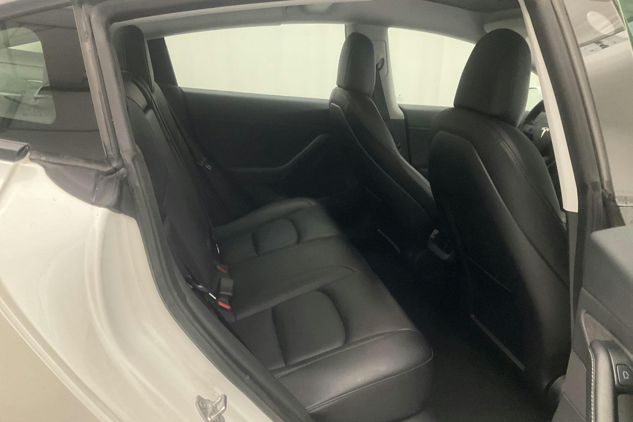 Tesla Model 3 Performance AWD - 51 470 km - Automatic - white - 2021