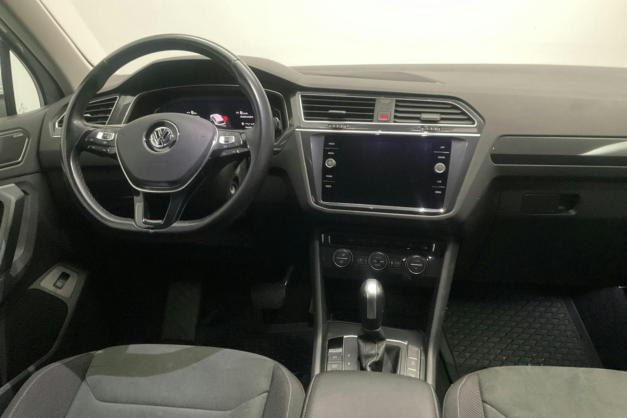 VW Tiguan 2.0 TDI 4MOTION (190hk) - 118 790 km - Automatic - white - 2020