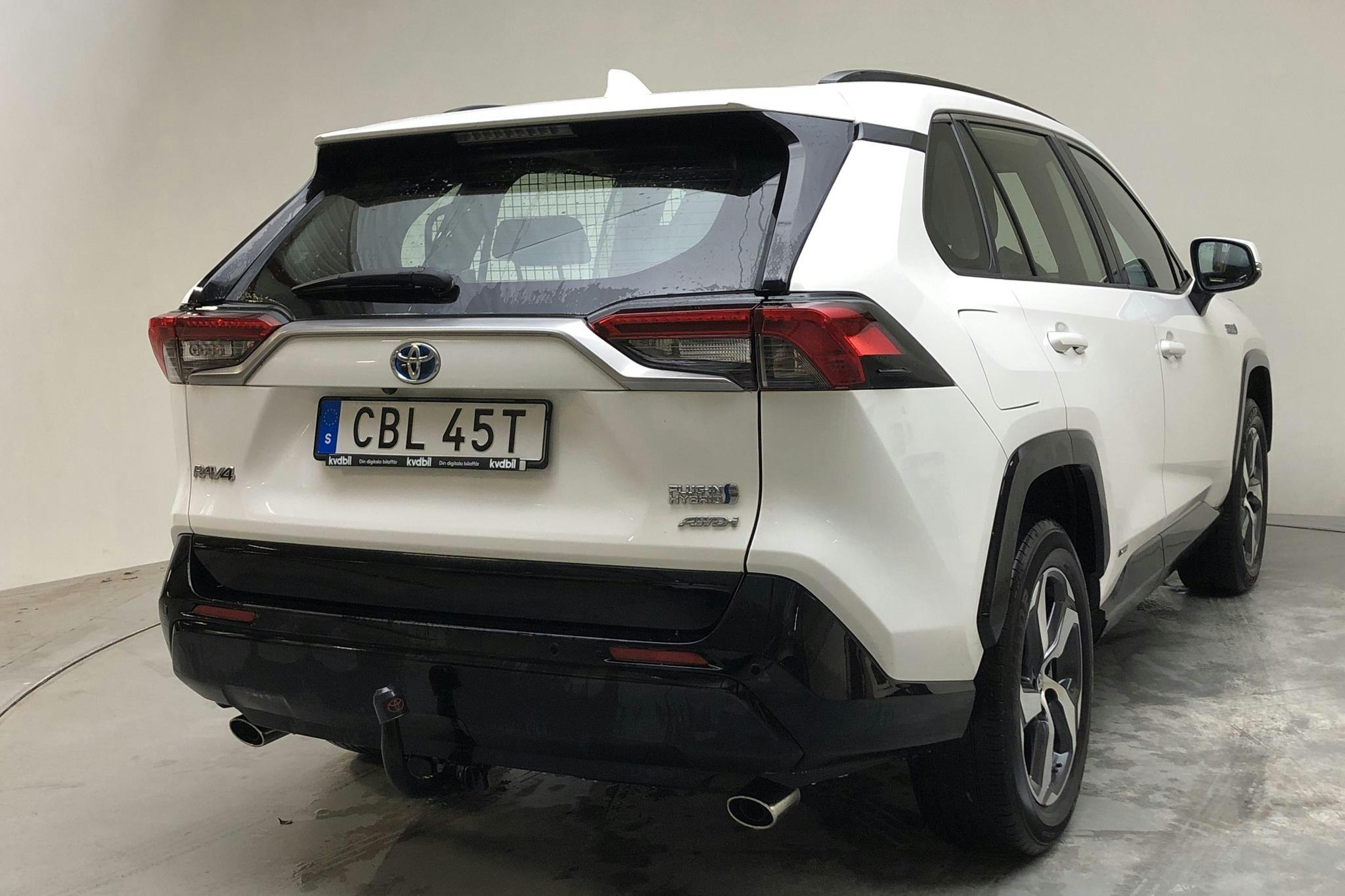 Toyota RAV4 2.5 Plug-in Hybrid AWD (306hk) - 113 220 km - Automatic - white - 2021