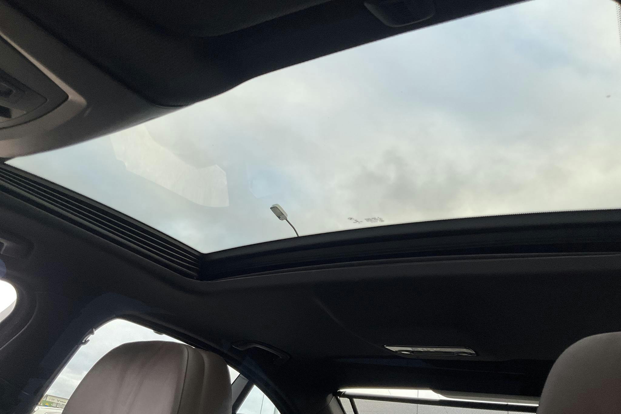BMW 535i xDrive Sedan, F10 (306hk) - 108 370 km - Automatic - white - 2015