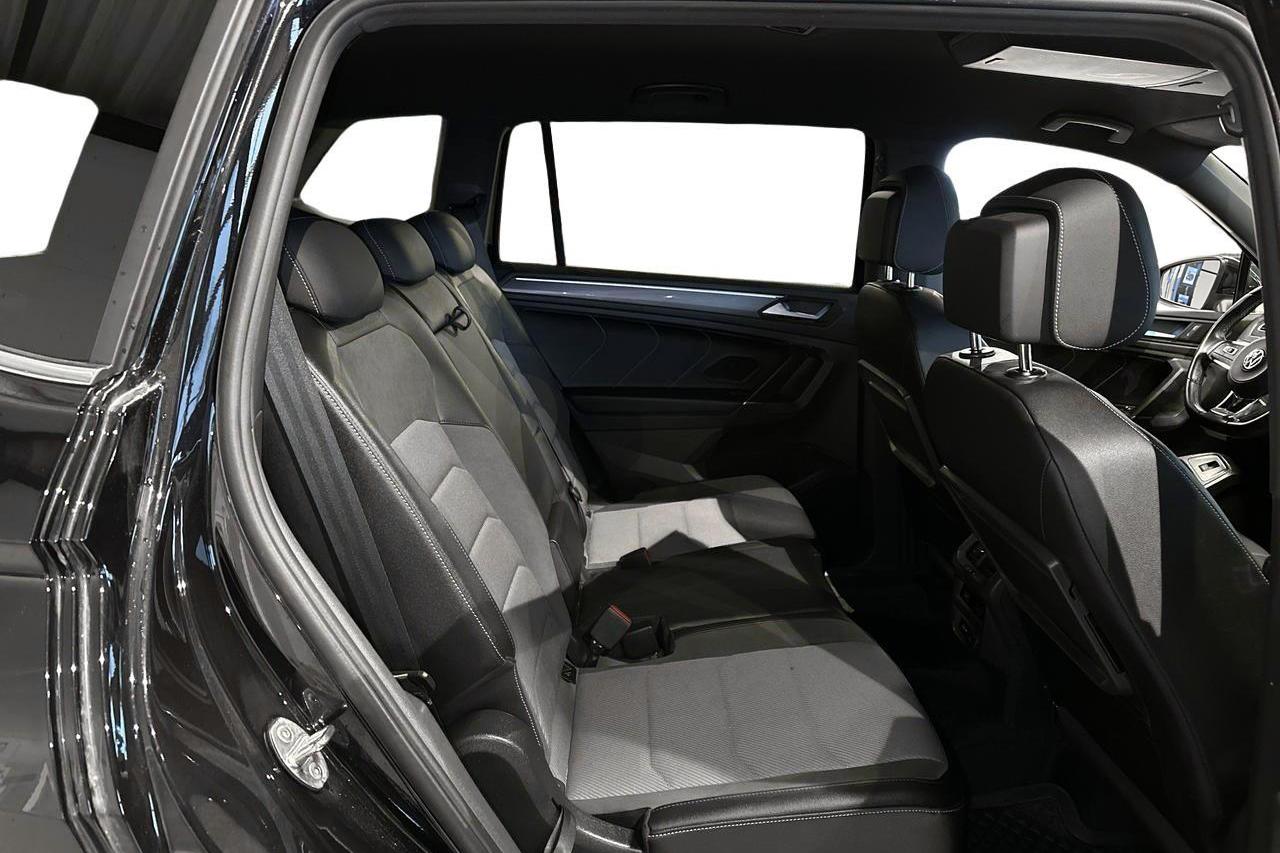 VW Tiguan Allspace 2.0 TDI 4MOTION (190hk) - 42 620 km - Automatic - black - 2020