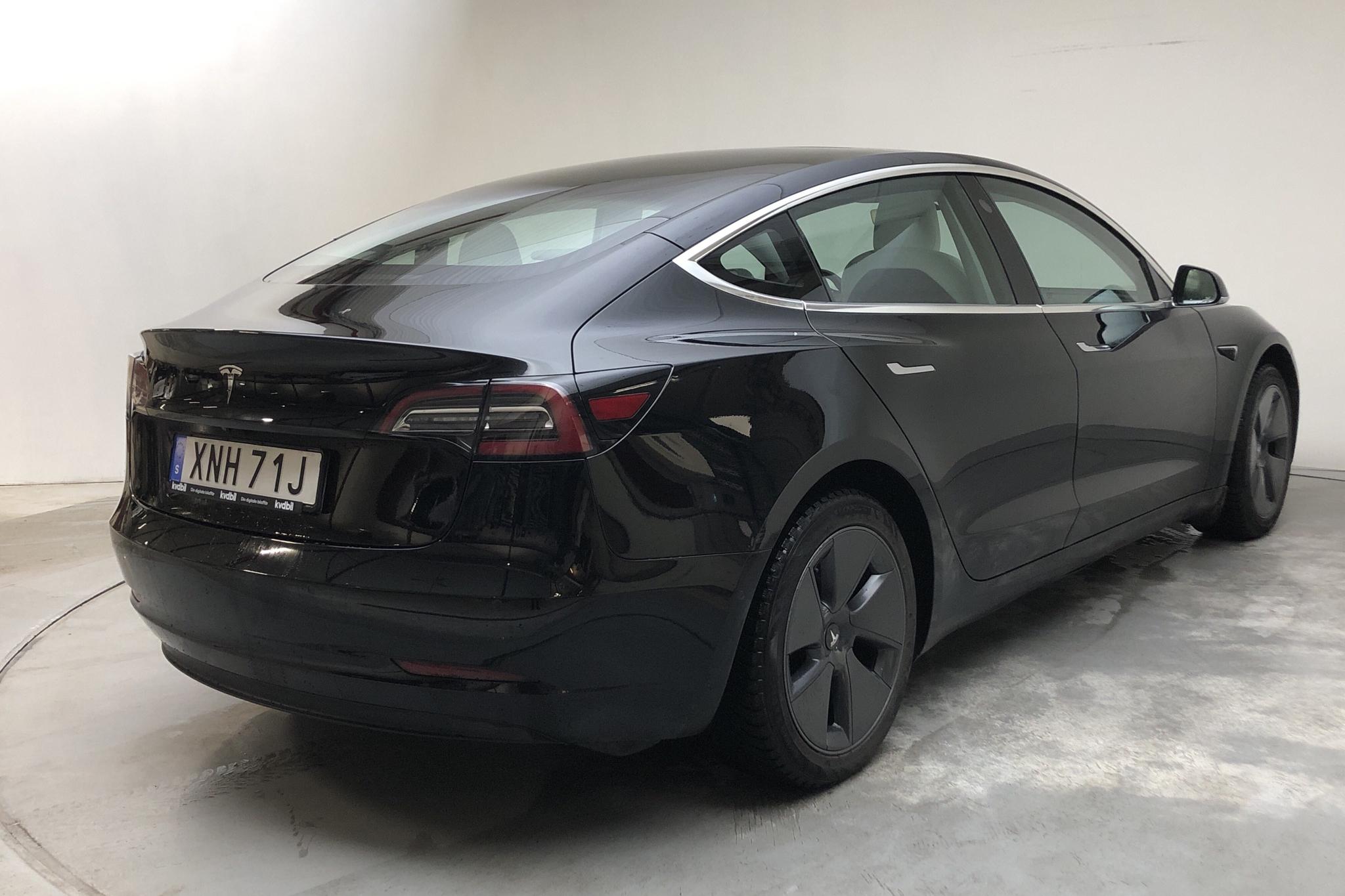 Tesla Model 3 Standard Range RWD - 8 167 mil - Automat - svart - 2020