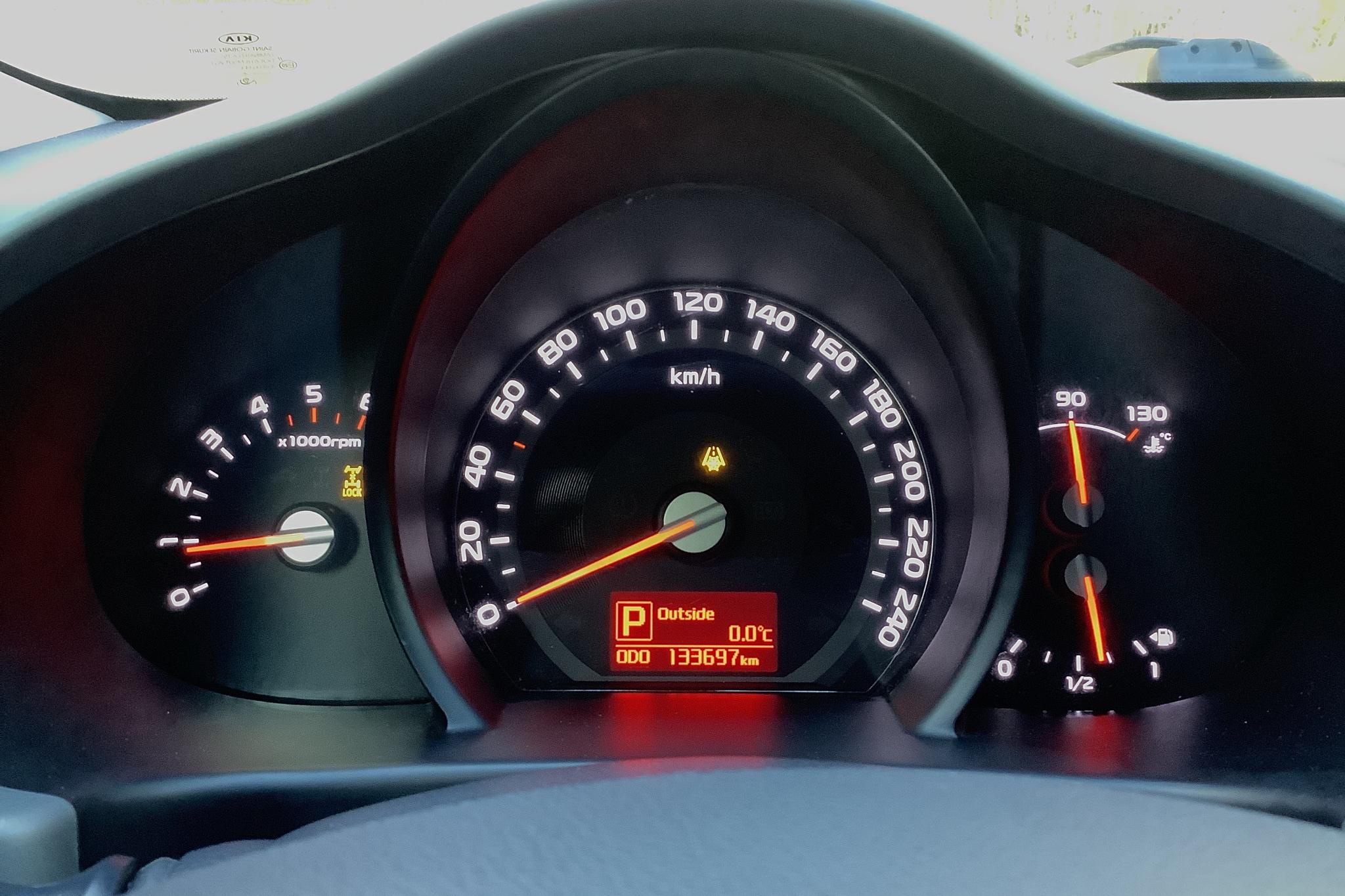 KIA Sportage 2.0 CRDi AWD (184hk) - 13 369 mil - Automat - vit - 2014