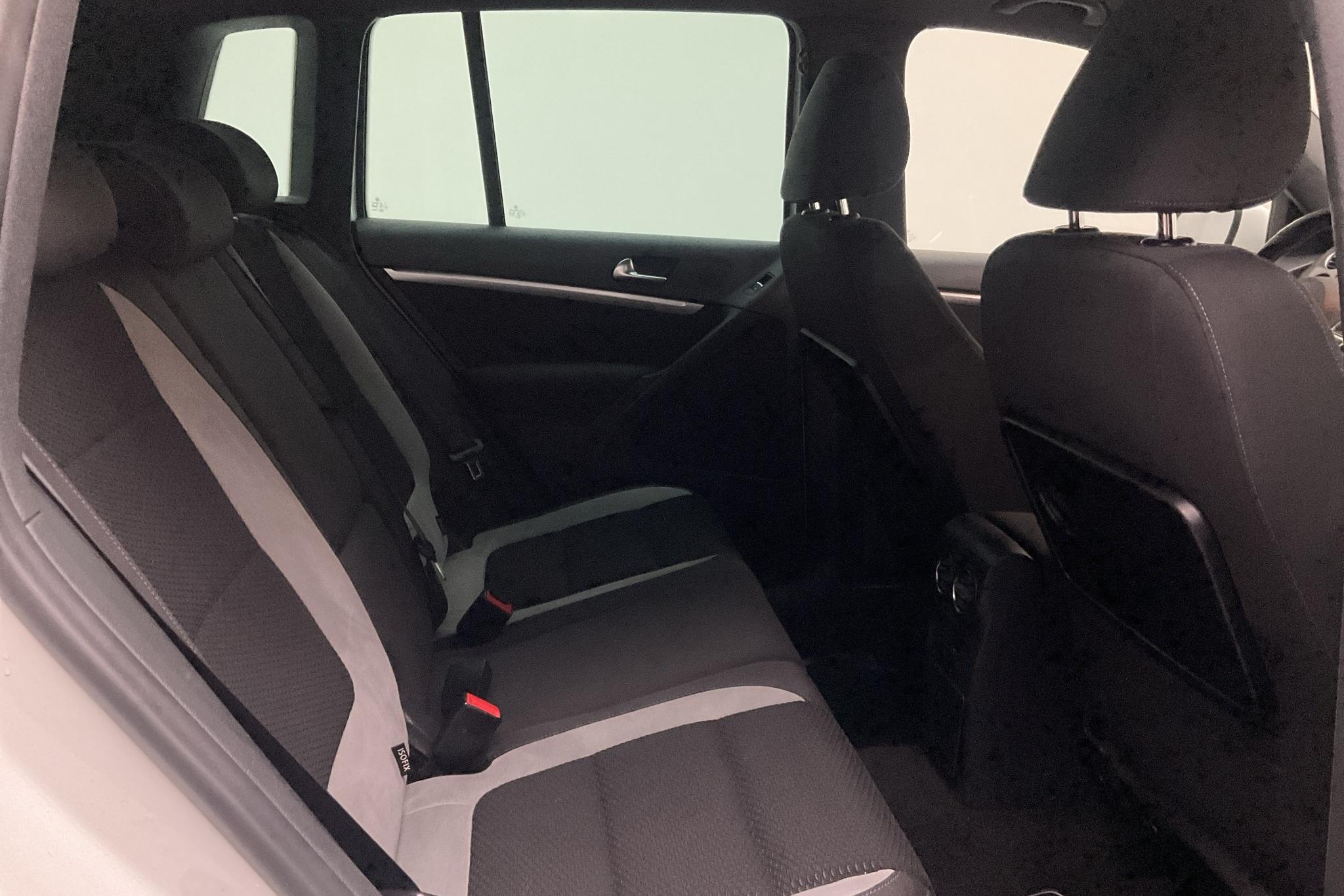 VW Tiguan 1.4 TSI 4MOTION (160hk) - 114 820 km - Manual - white - 2015