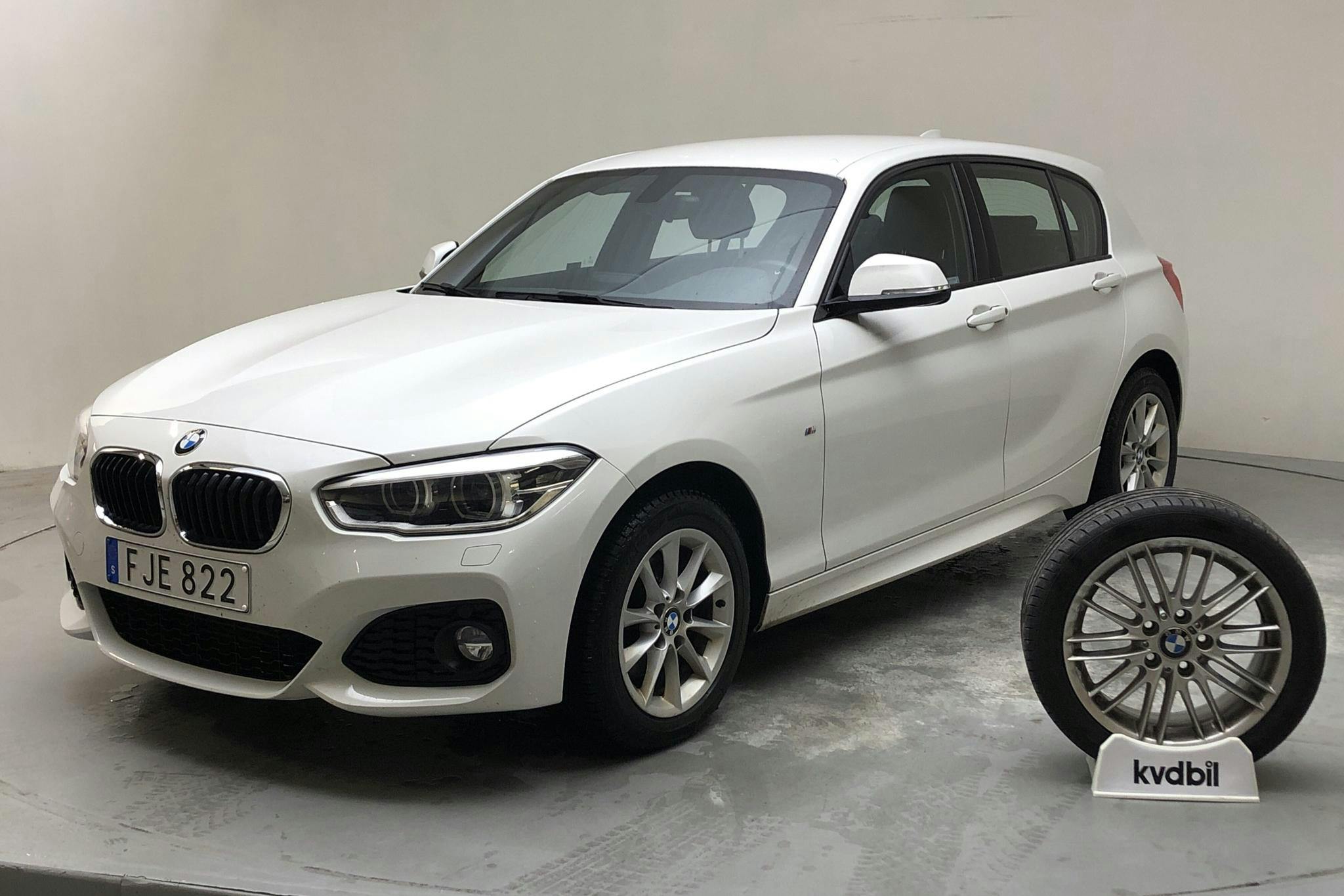 BMW 118d xDrive 5dr, F20 (150hk) - 9 272 mil - Manuell - vit - 2018