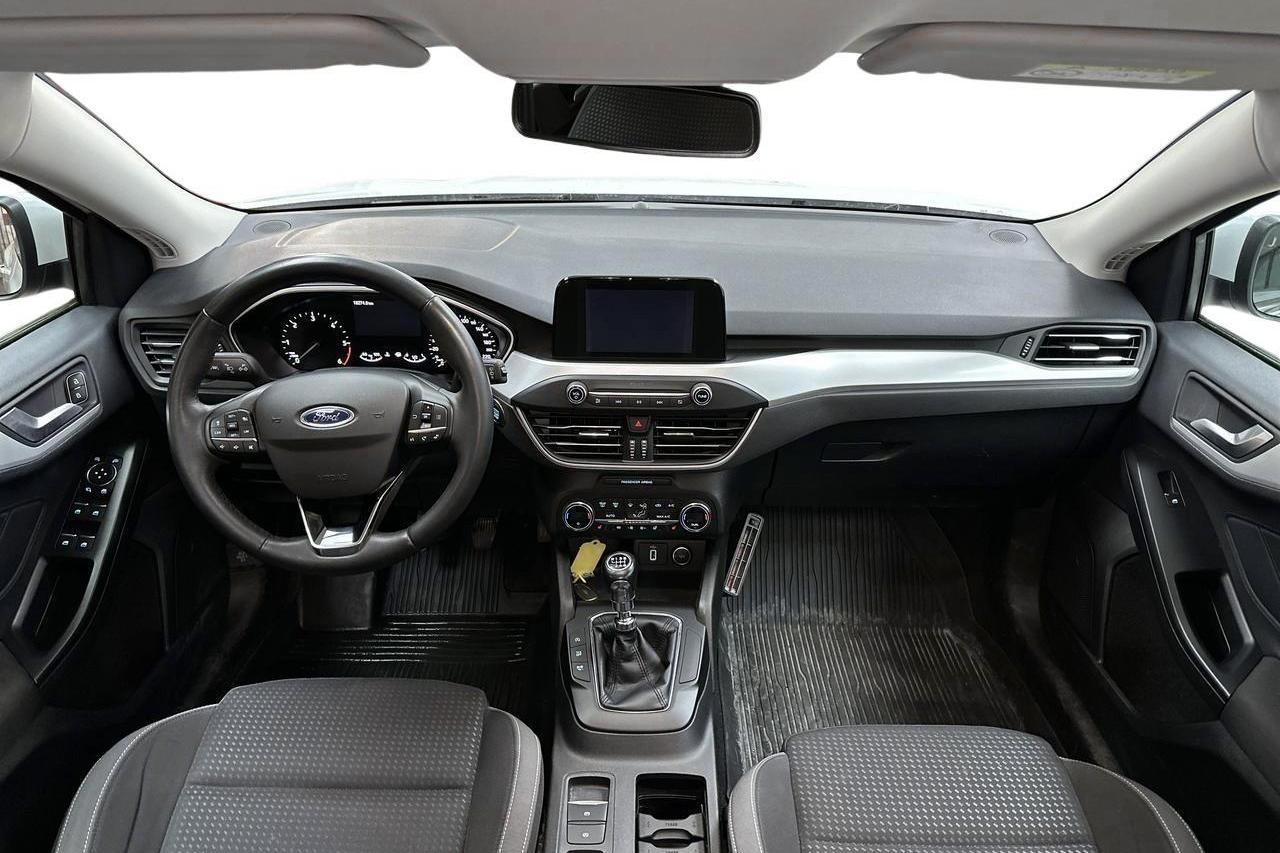 Ford Focus 1.5 TDCi Kombi (95hk) - 18 280 km - Manual - white - 2019