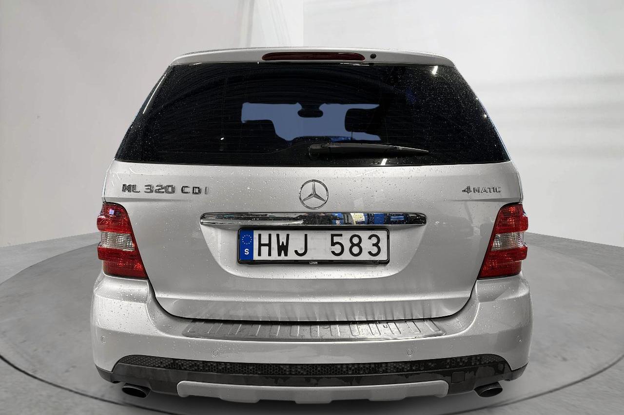 Mercedes ML 320 CDI (224hk) - 210 150 km - Automatic - silver - 2008