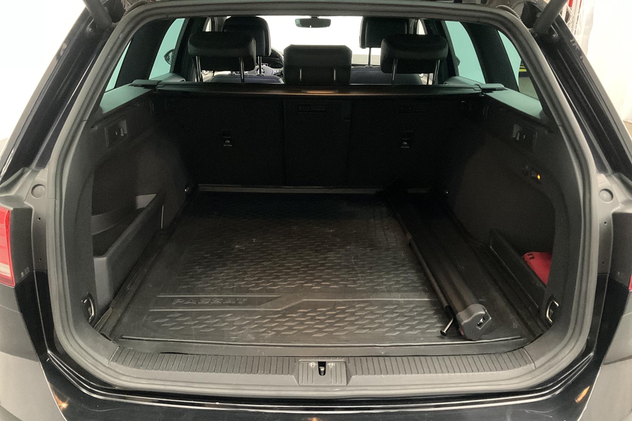 VW Passat Alltrack 2.0 TDI 4MOTION (190hk) - 131 290 km - Automatic - black - 2017