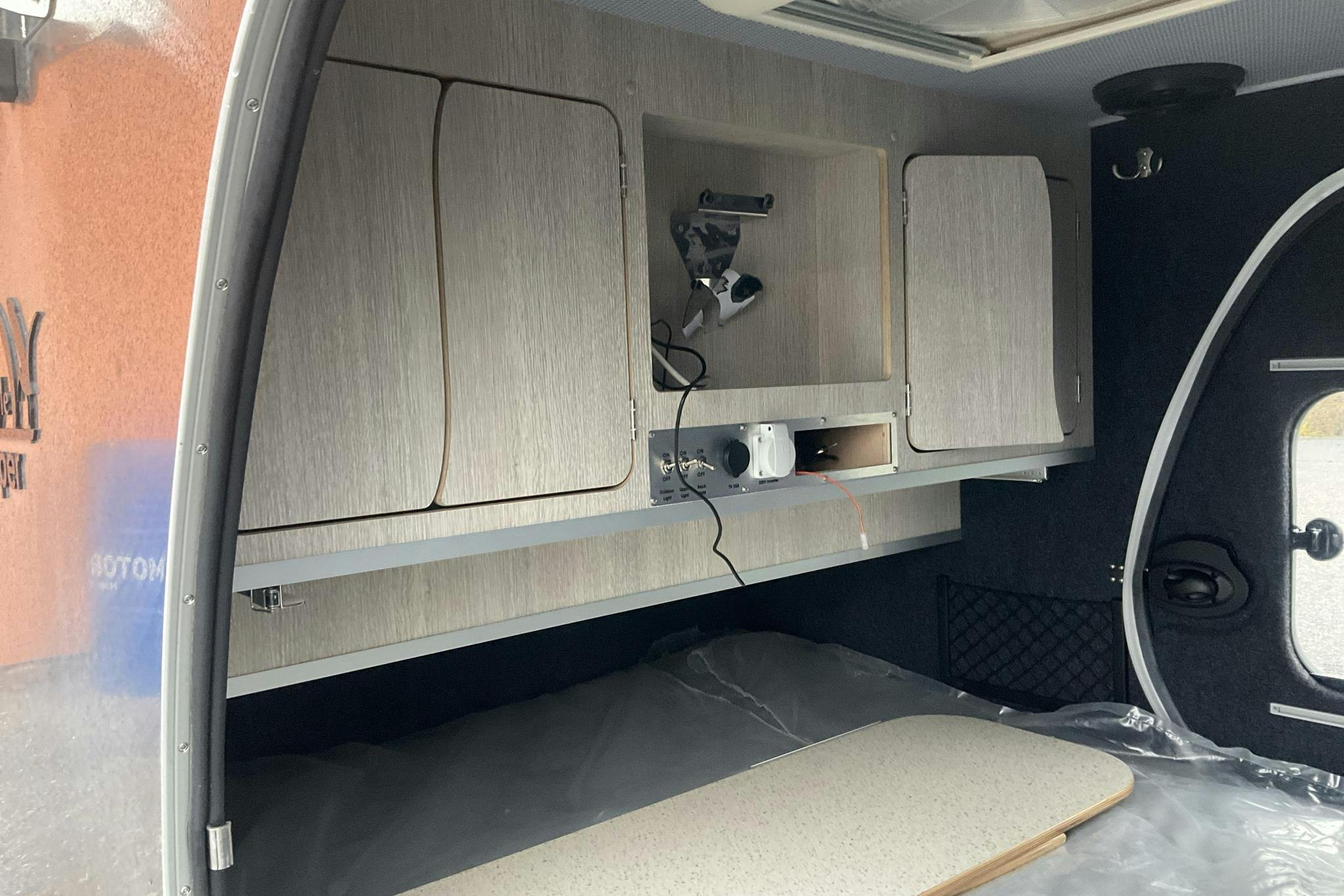 LifeStyleCamper SteelDrop Campersläpvagn - 0 km - silver - 2020