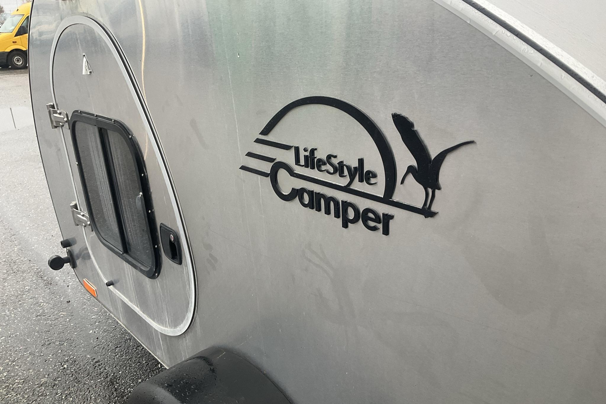 LifeStyleCamper SteelDrop Campersläpvagn - 0 km - silver - 2020
