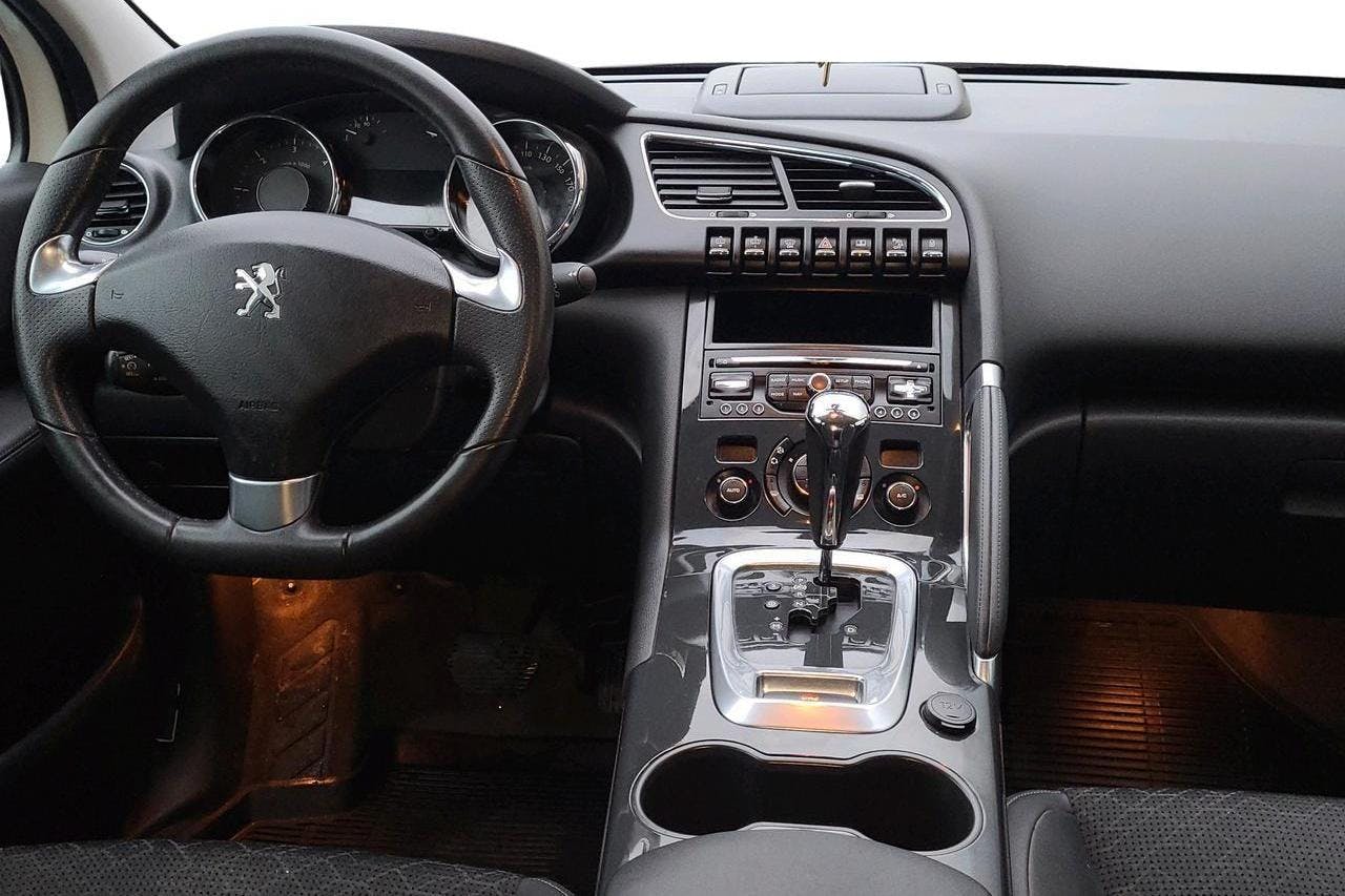 Peugeot 3008 BlueHDi (120hk) - 100 610 km - Automatic - white - 2016