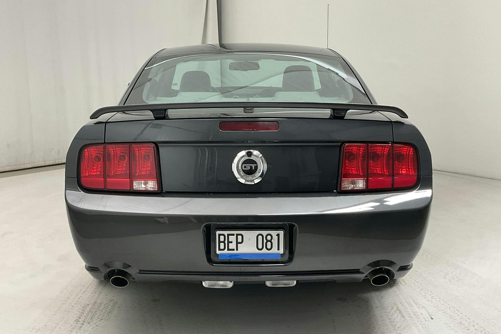 Ford Mustang GT 4.6 V8 Coupé (300hk) - 97 880 km - Automatic - Dark Grey - 2007