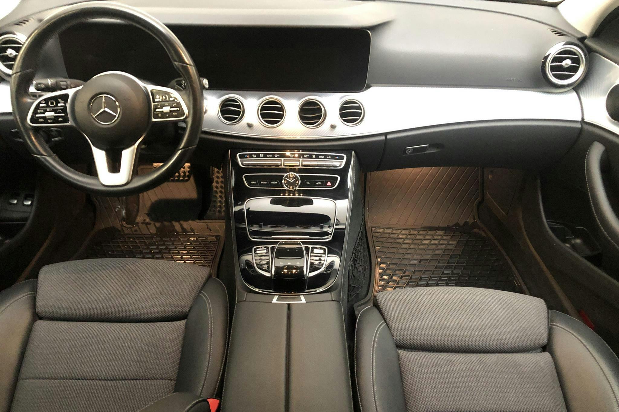 Mercedes E 300 de Kombi S213 (316hk) - 60 240 km - Automatic - black - 2020