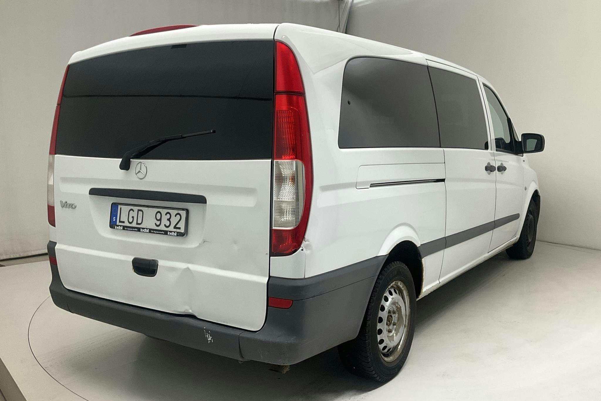 Mercedes Vito 113 CDI W639 (136hk) - 146 620 km - Automatic - white - 2011