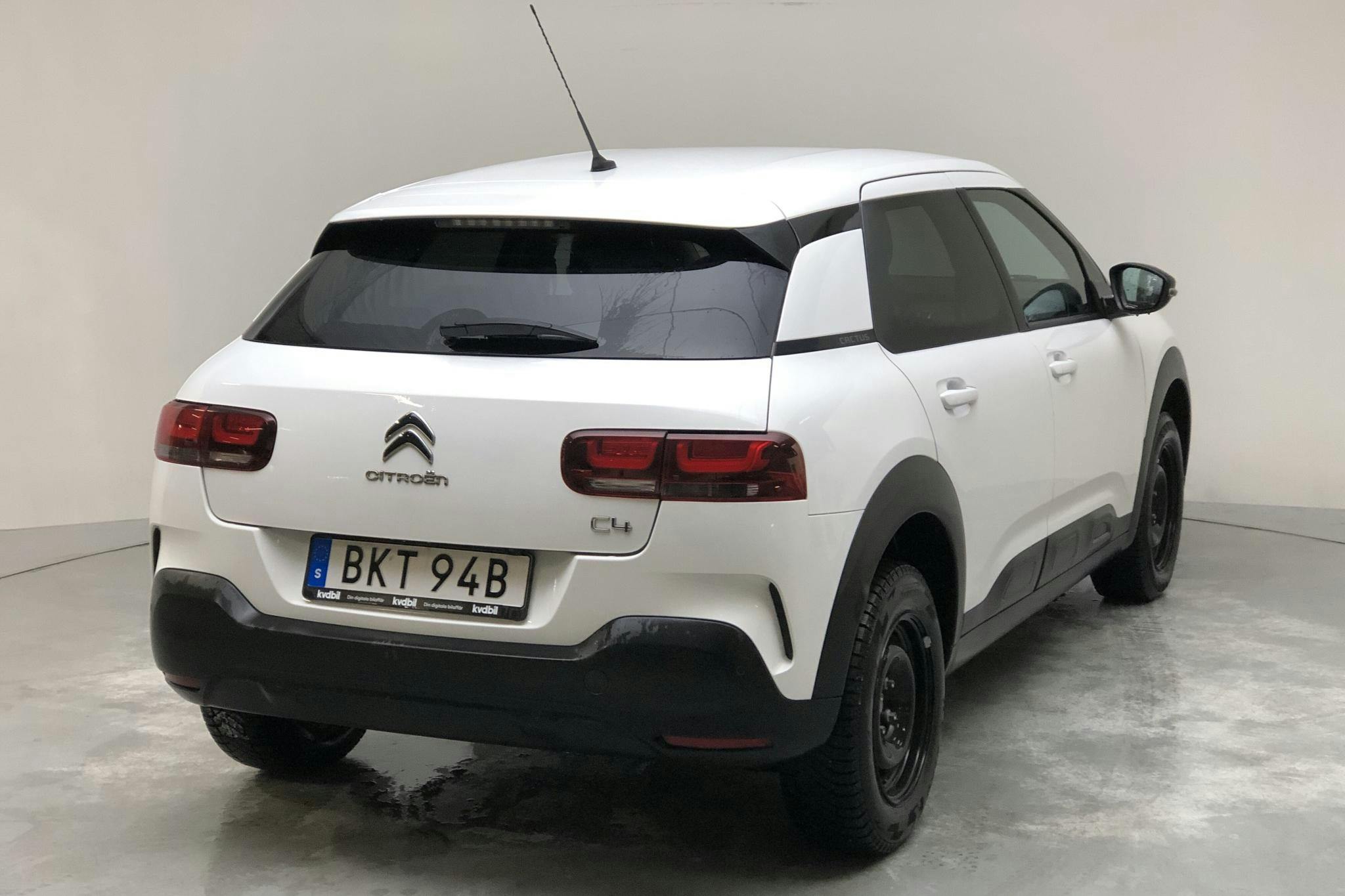 Citroen C4 Cactus PureTech (130hk) - 5 524 mil - Automat - vit - 2020