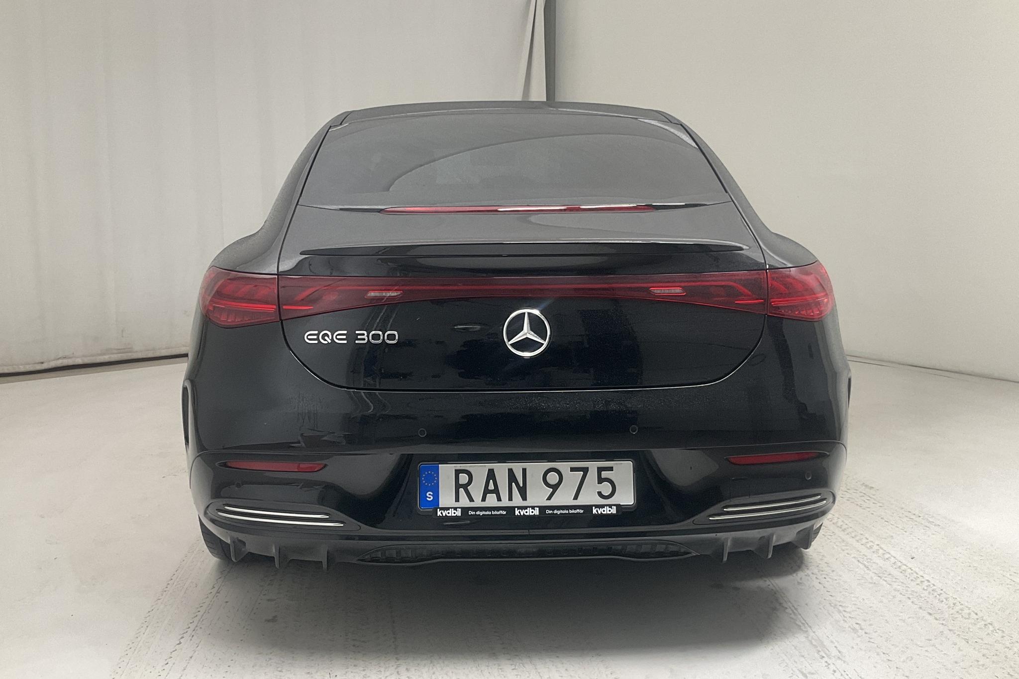 Mercedes EQE 300 V295 (245hk) - 42 780 km - Automatic - black - 2023