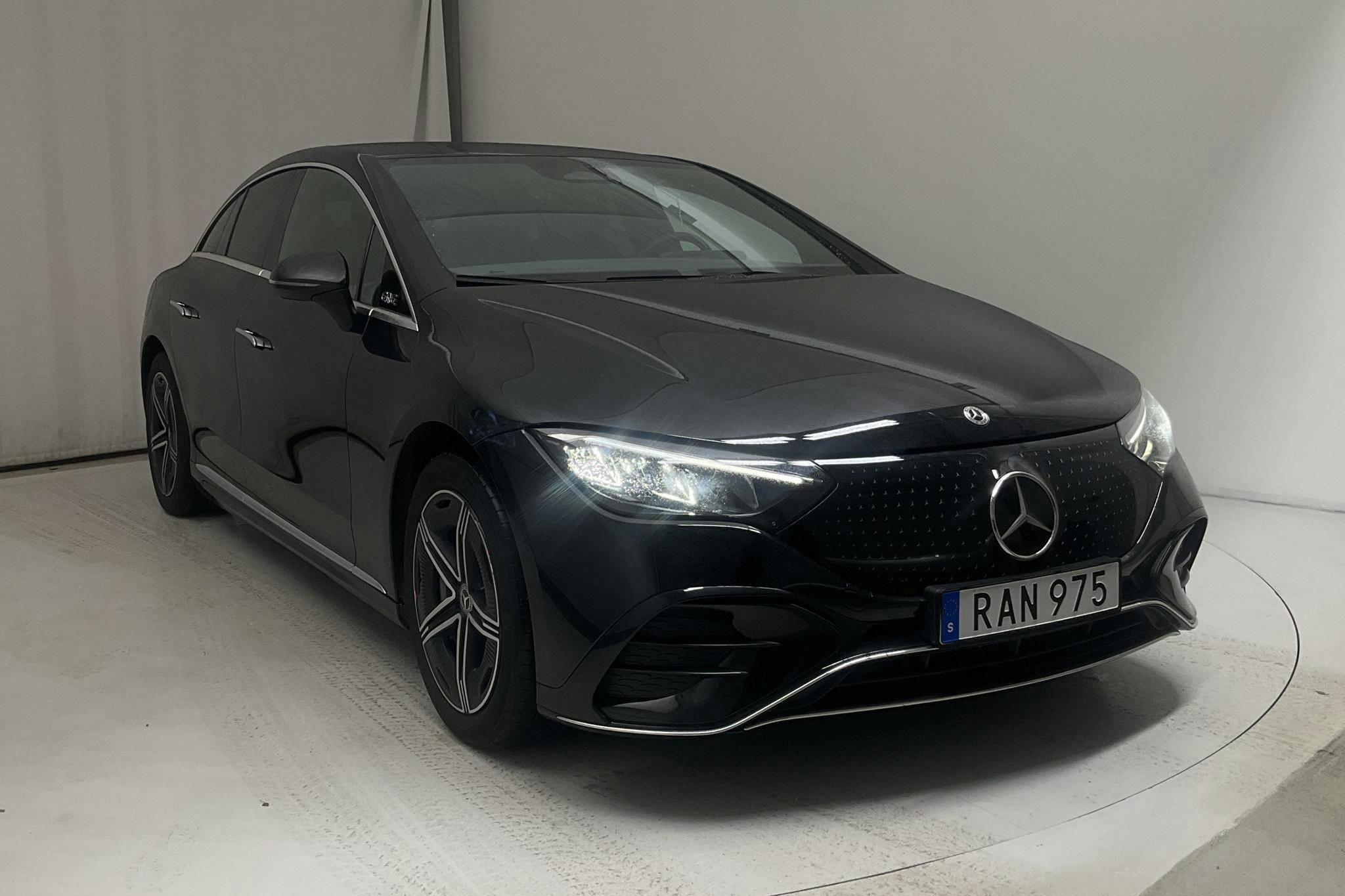 Mercedes EQE 300 V295 (245hk) - 42 780 km - Automatic - black - 2023