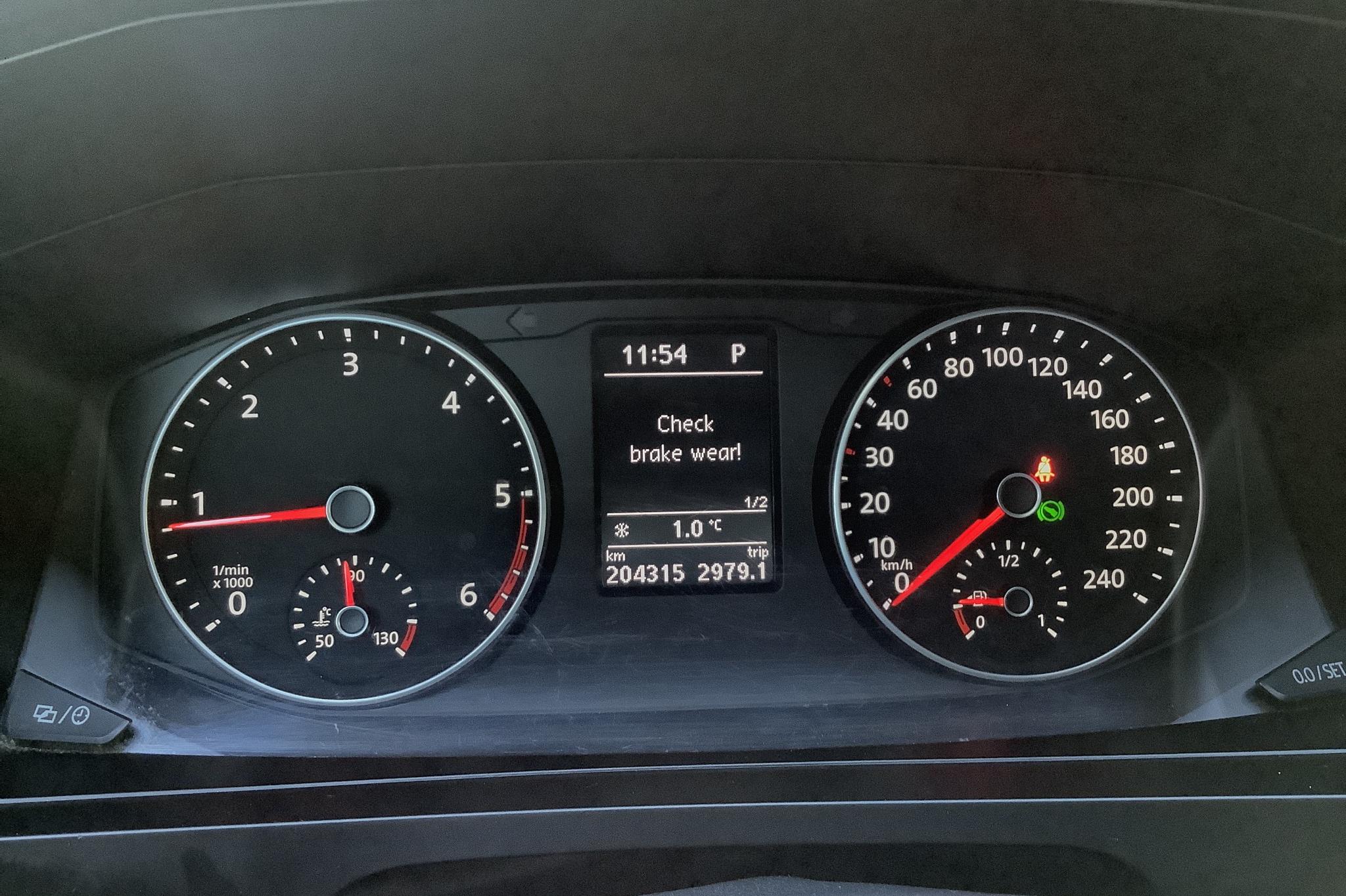 VW Transporter T6 2.0 TDI BMT Skåp (140hk) - 20 431 mil - Automat - vit - 2016