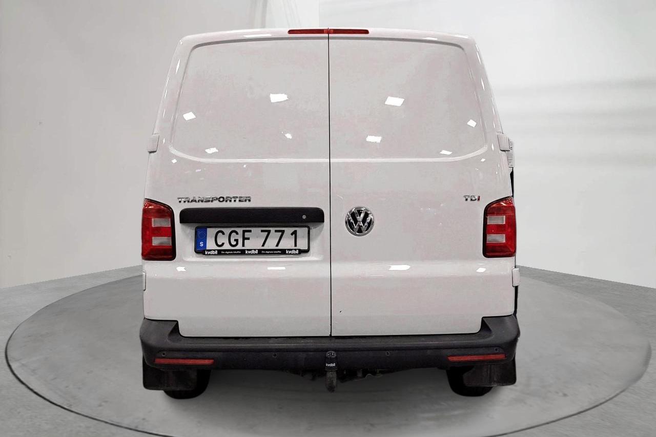 VW Transporter T6 2.0 TDI BMT Skåp (150hk) - 146 350 km - Manual - white - 2017