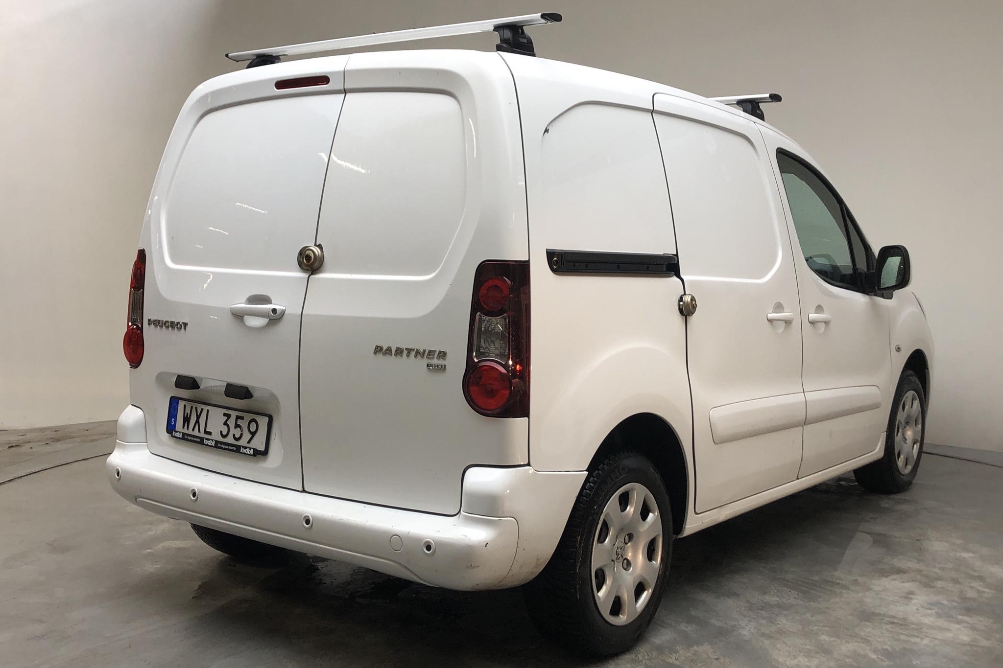 Peugeot Partner 1.6 e-HDI Skåp (90hk) - 17 772 mil - Manuell - vit - 2015