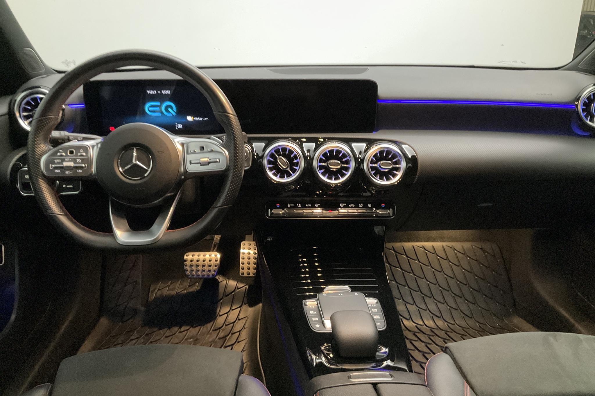Mercedes A 250 e 5dr W177 (218hk) - 5 325 mil - Automat - vit - 2022