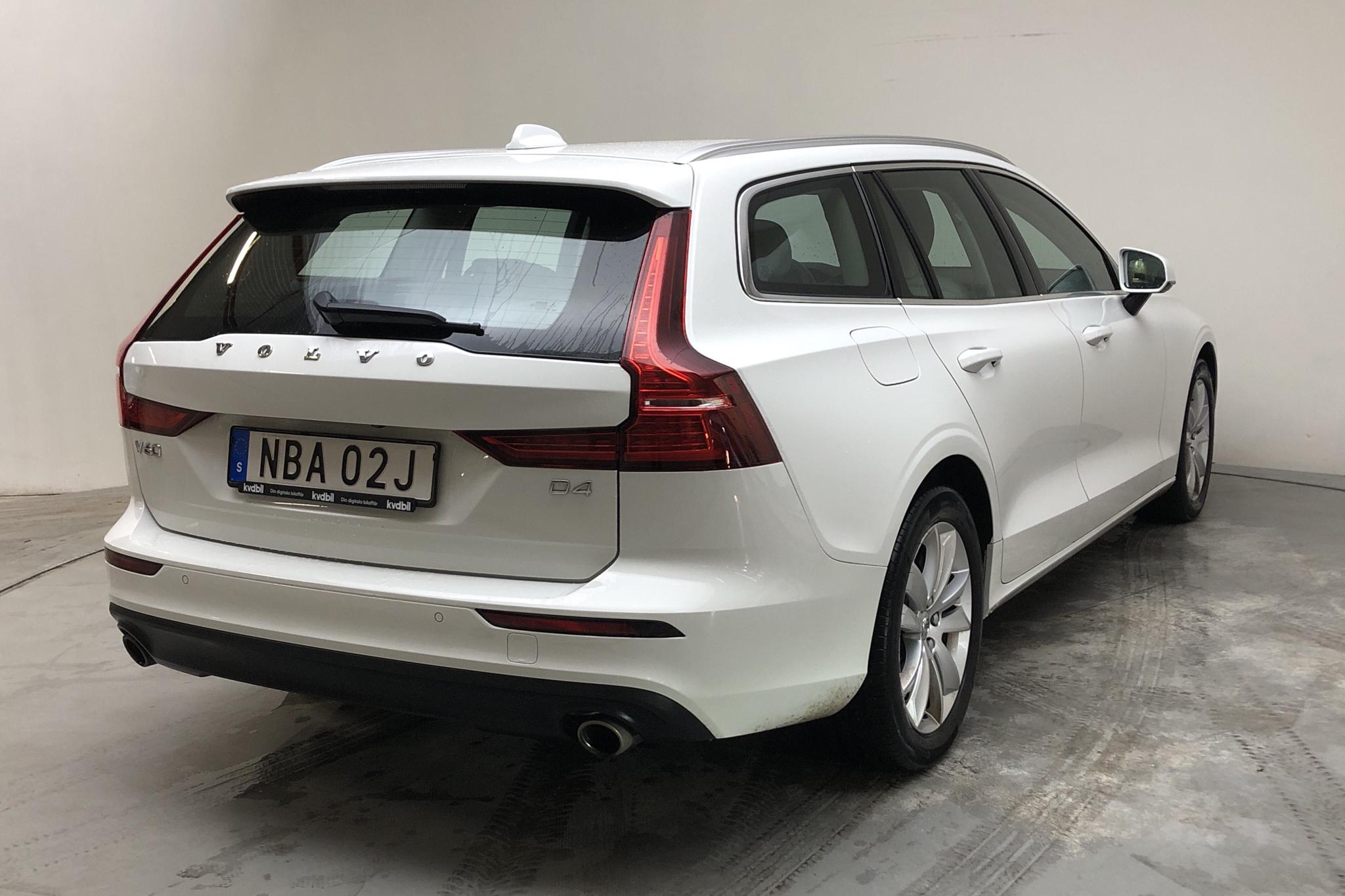 Volvo V60 D4 (190hk) - 120 170 km - Automatic - white - 2020