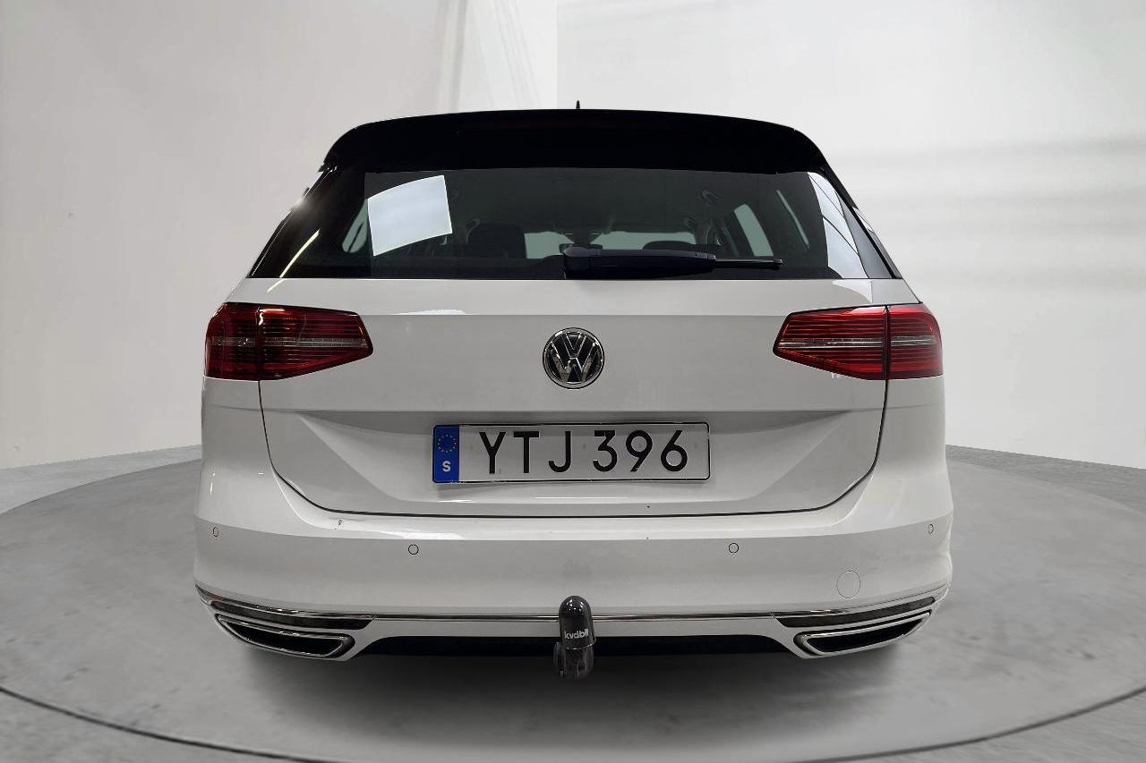 VW Passat 2.0 TDI Sportscombi 4MOTION (190hk) - 149 790 km - Automatic - white - 2019