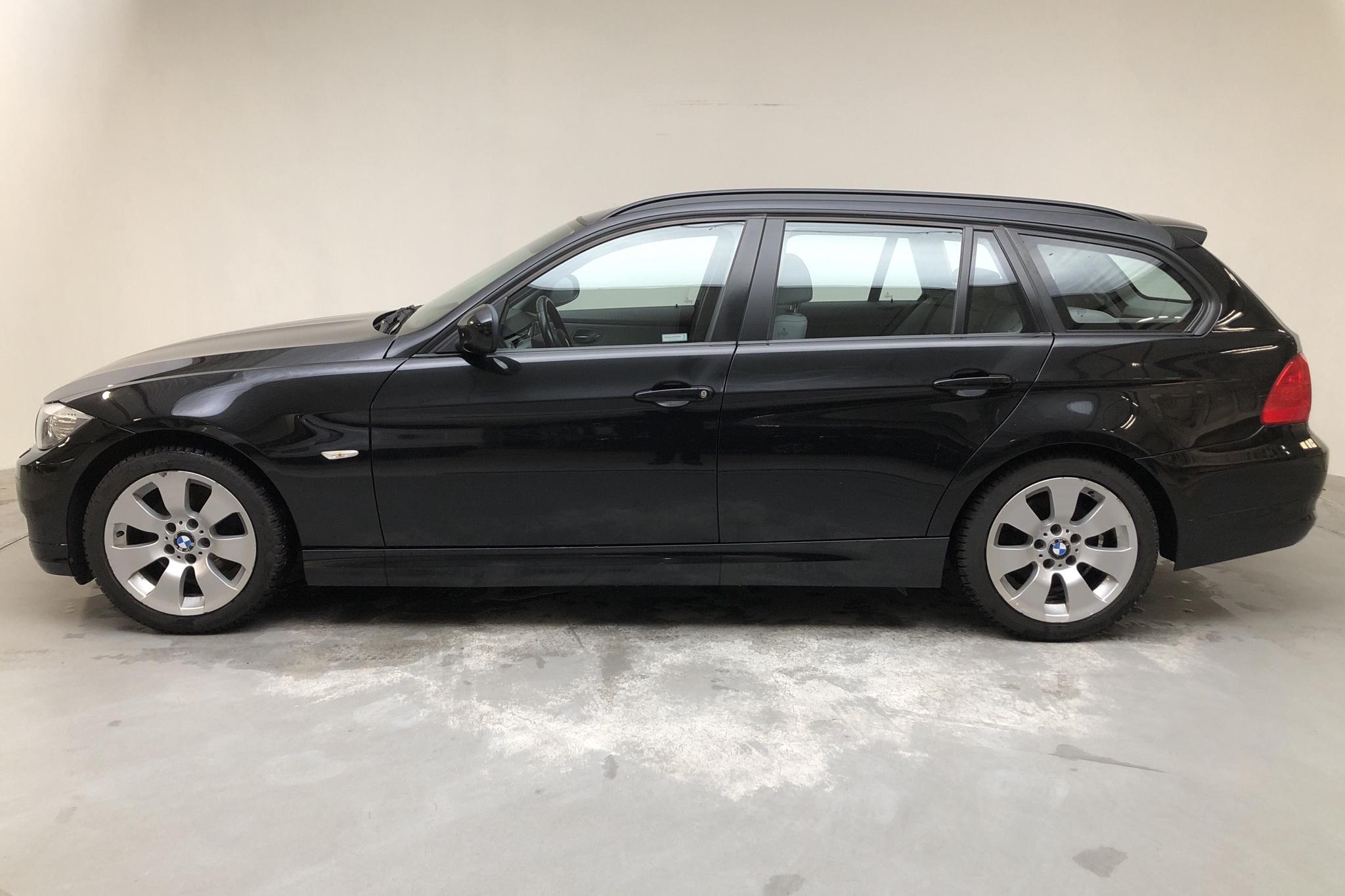 BMW 318d Touring, E91 (143hk) - 158 010 km - Manual - black - 2010