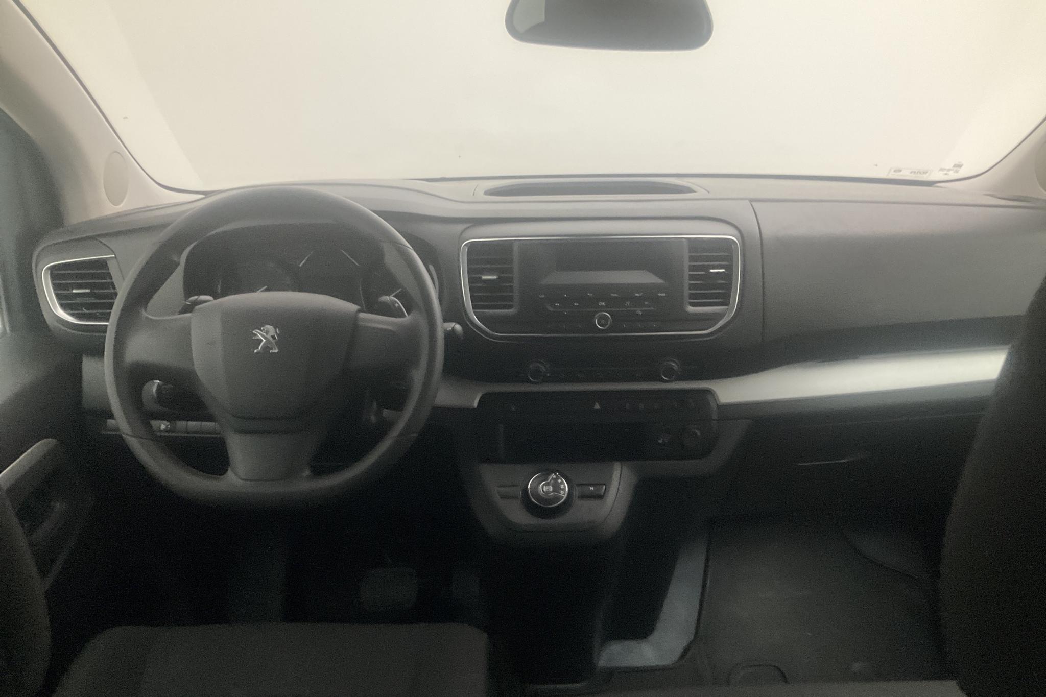 Peugeot Traveller BlueHDi (177hk) - 12 150 mil - Automat - 2018