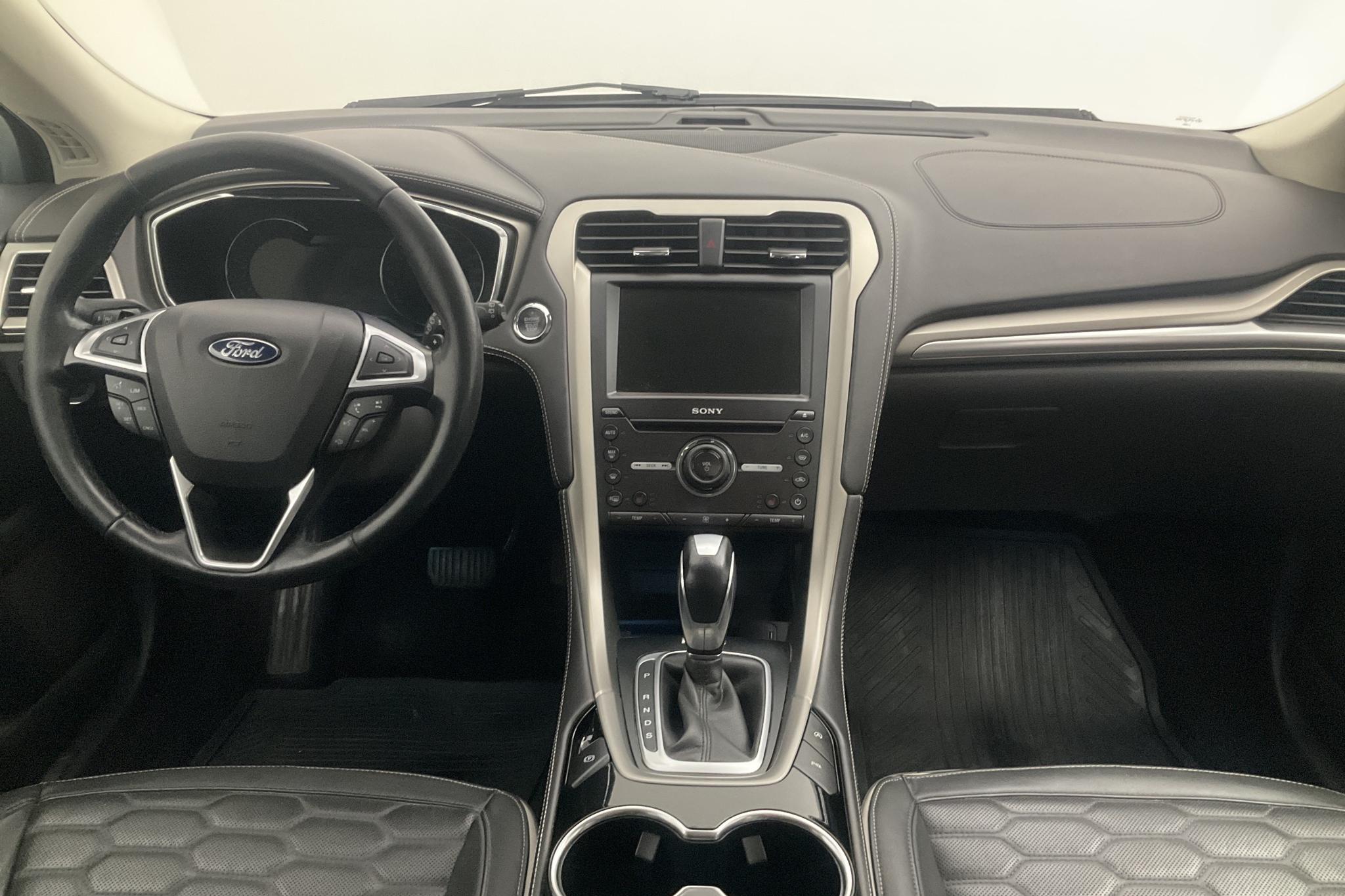 Ford Mondeo 2.0 TDCi Kombi (210hk) - 148 400 km - Automatic - white - 2017