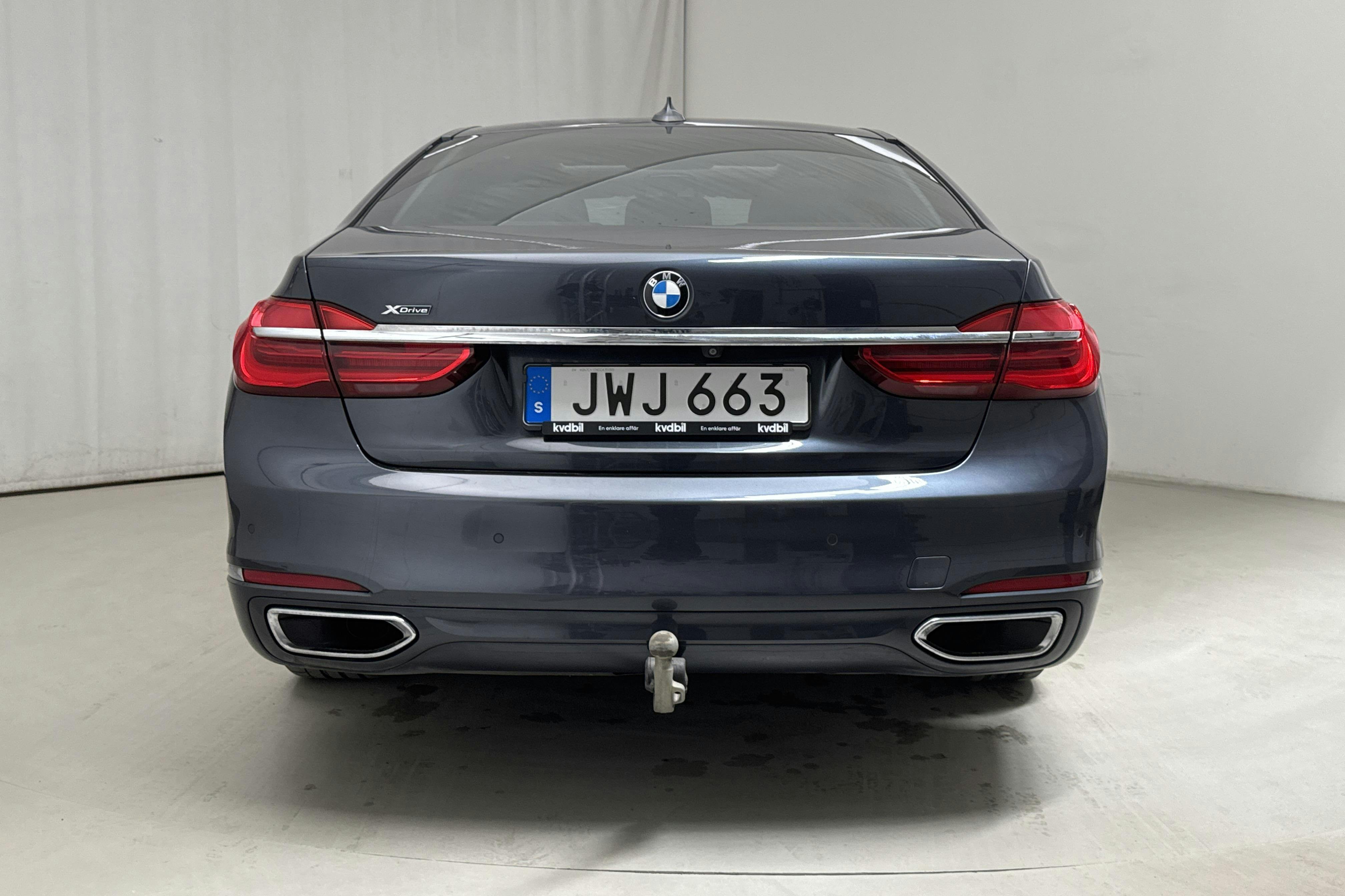 BMW 730d xDrive Sedan, G11 (265hk) - 179 330 km - Automatyczna - szary - 2016