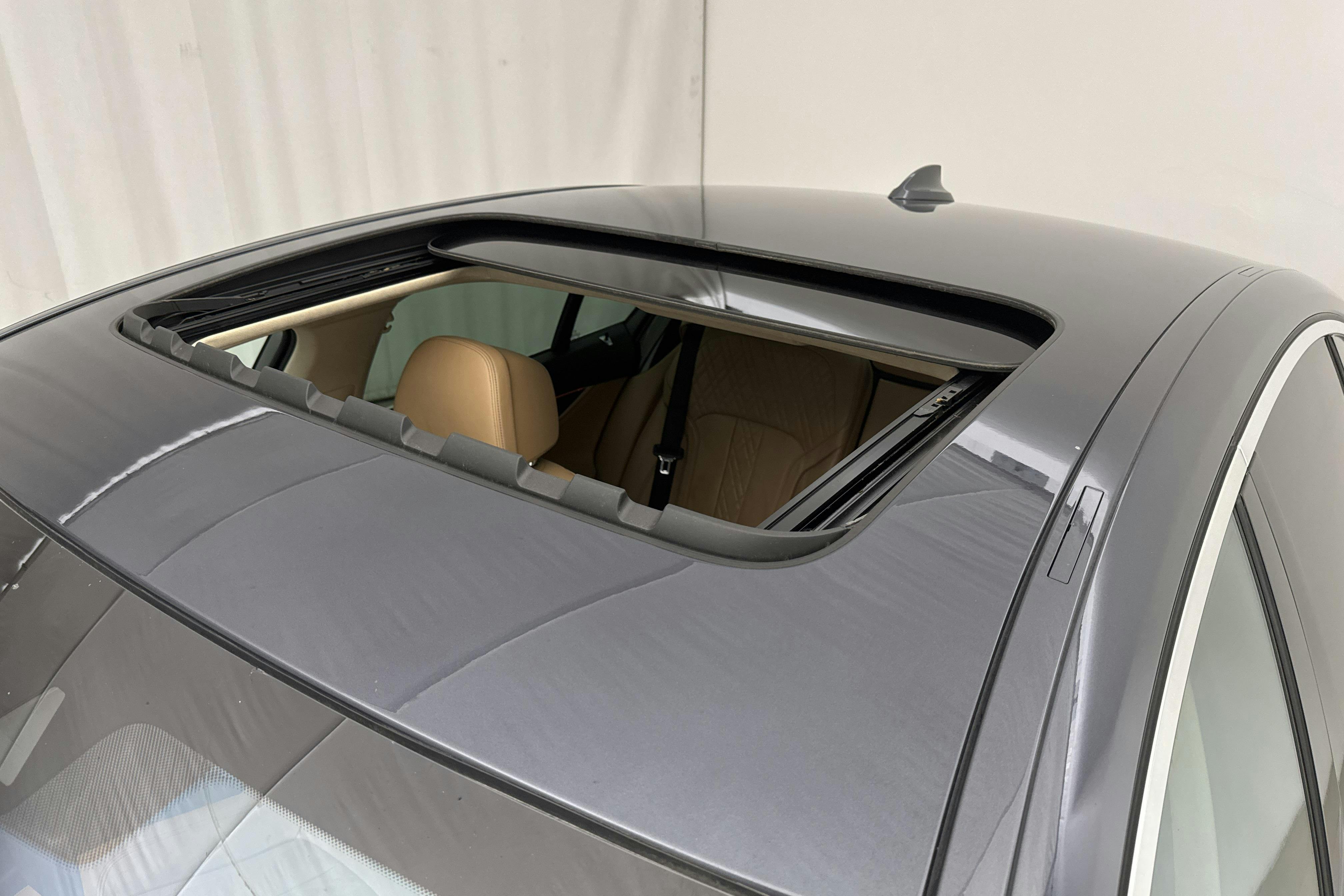 BMW 730d xDrive Sedan, G11 (265hk) - 179 330 km - Automatyczna - szary - 2016