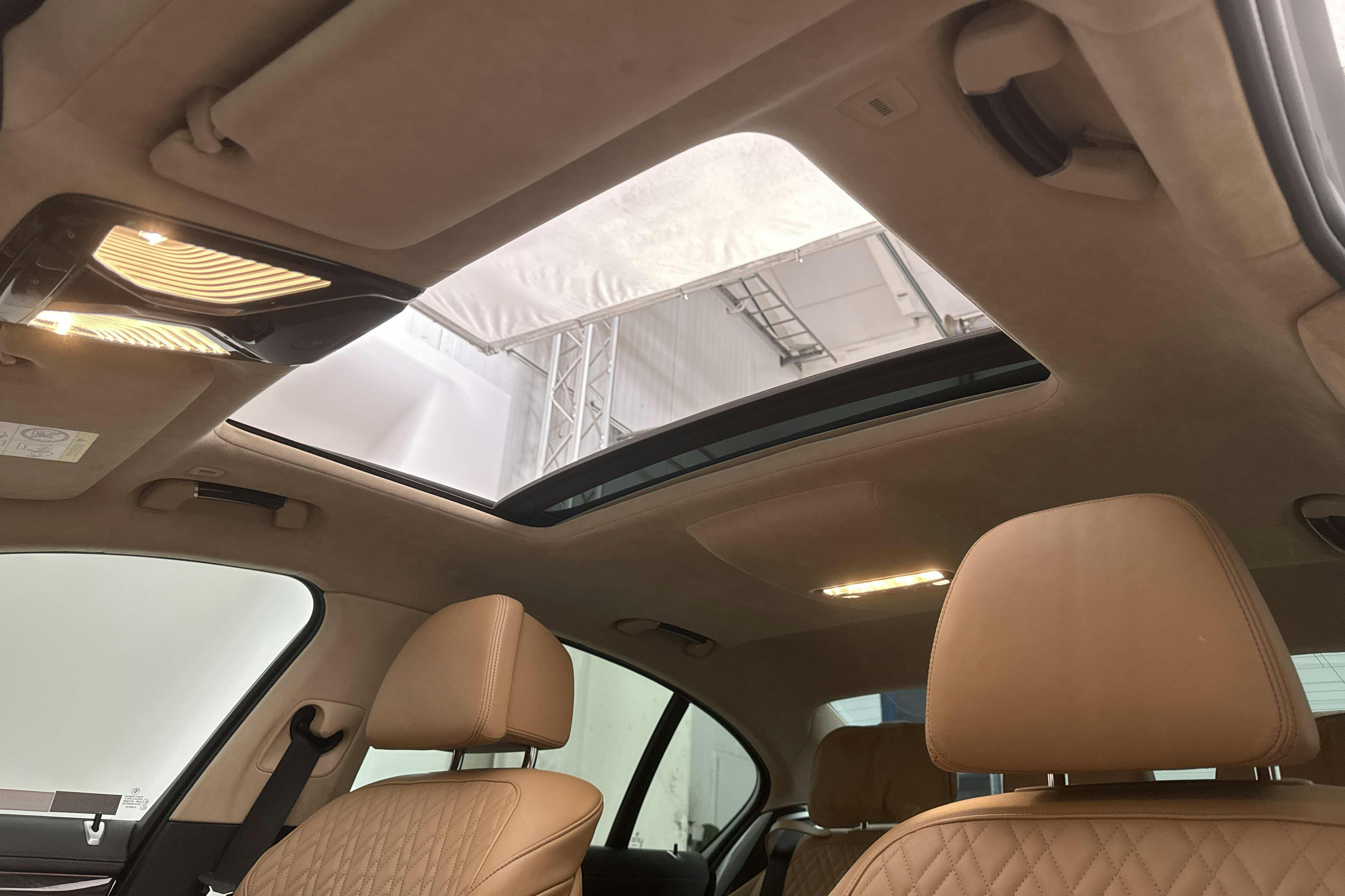 BMW 730d xDrive Sedan, G11 (265hk) - 179 330 km - Automatyczna - szary - 2016