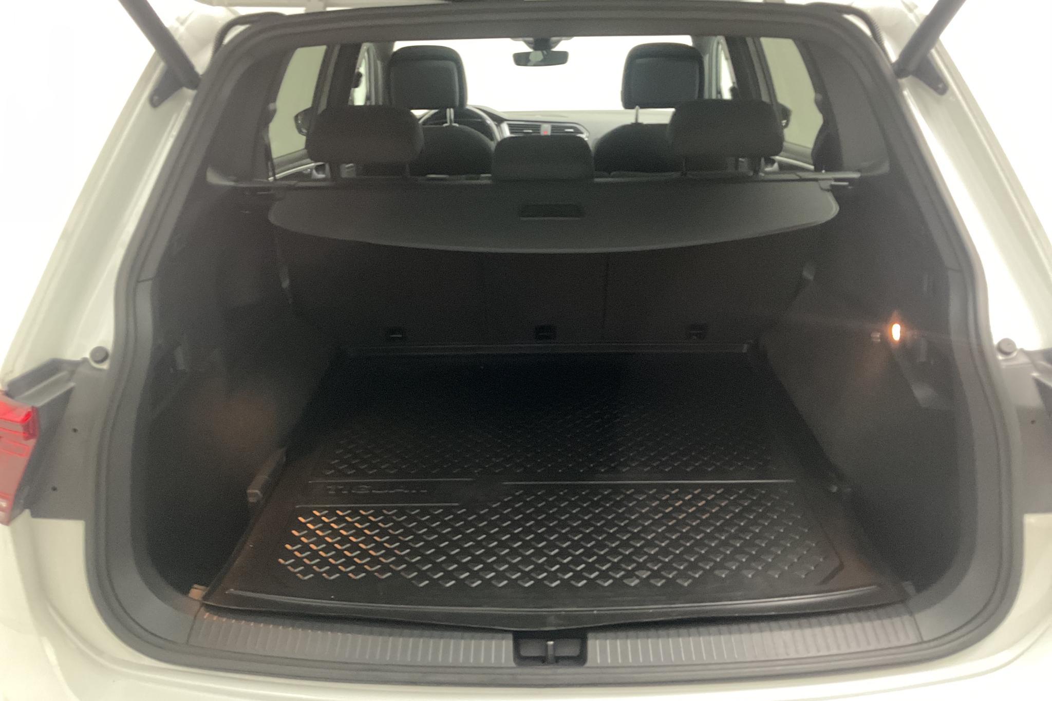 VW Tiguan Allspace 2.0 TDI 4MOTION (190hk) - 128 520 km - Automatic - white - 2020
