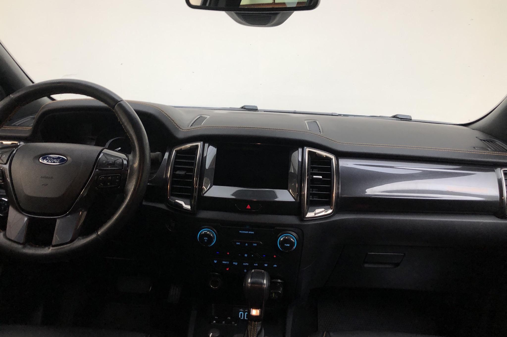 Ford Ranger 2.0 TDCi 4WD (213hk) - 9 747 mil - Automat - grå - 2019