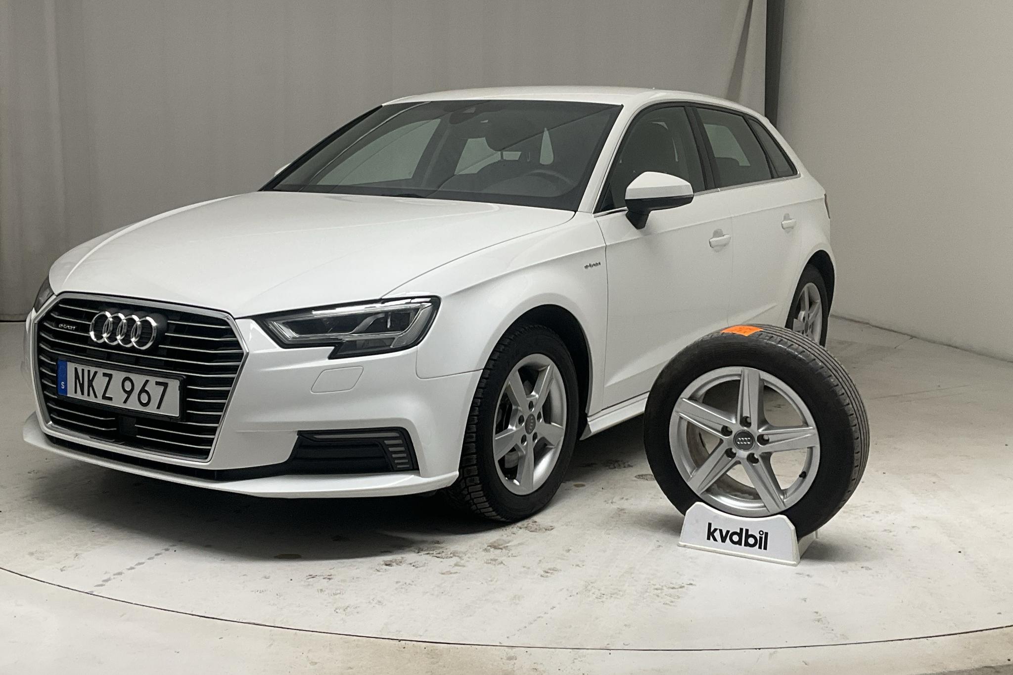 Audi A3 1.4 TFSI e-tron Sportback (150hk) - 71 390 km - Automatic - white - 2018