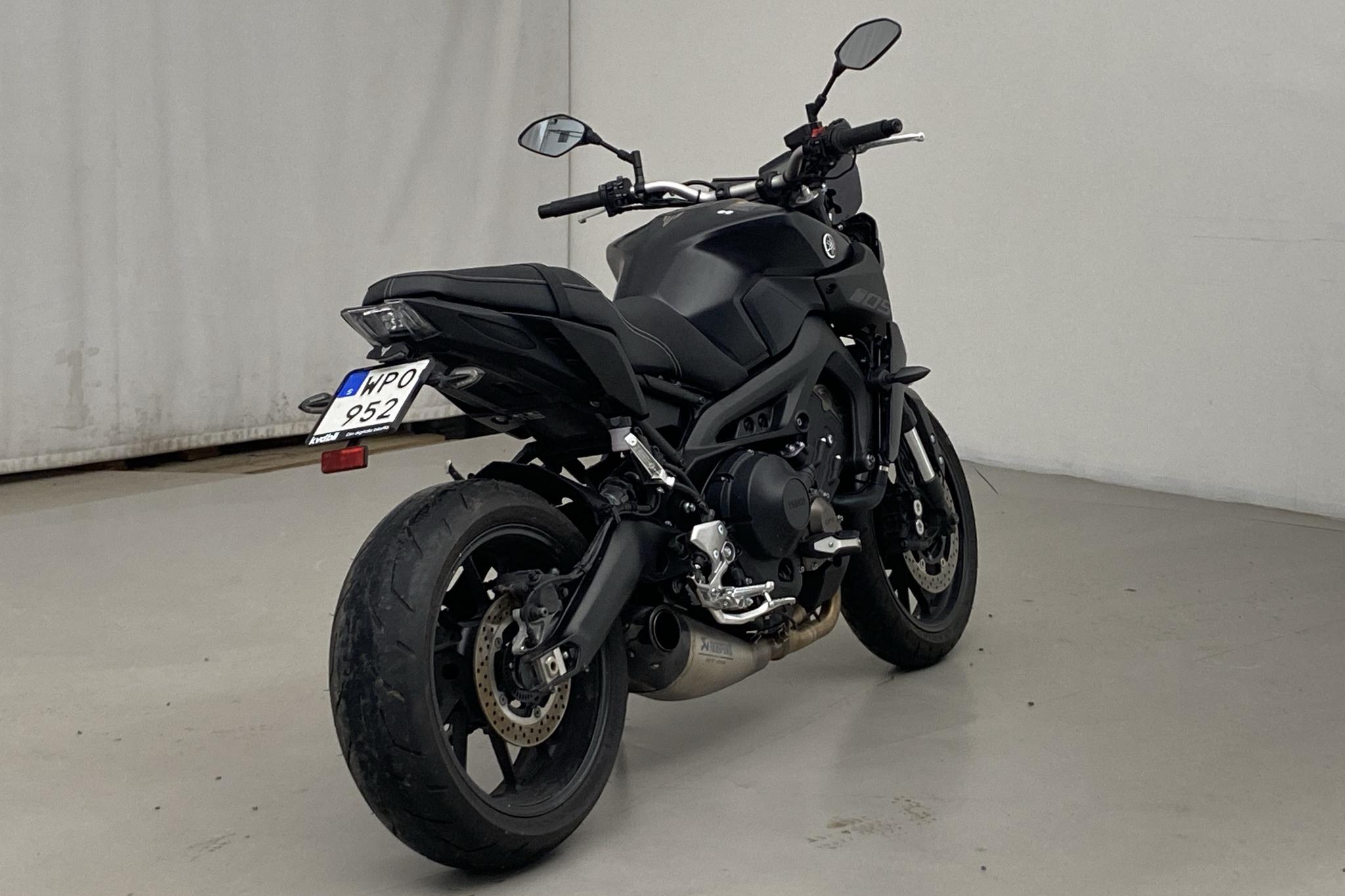 YAMAHA MT-09 Motorcykel - 477 mil - Manuell - svart - 2019